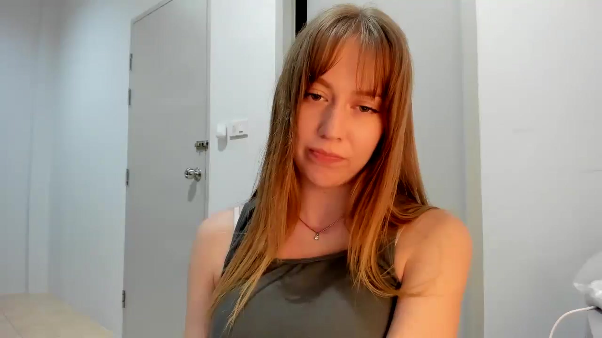 Gallery image thumbnail from RoboSasha's myfreecams stream on, 11/15/2025, 14:08 image 16 of 20