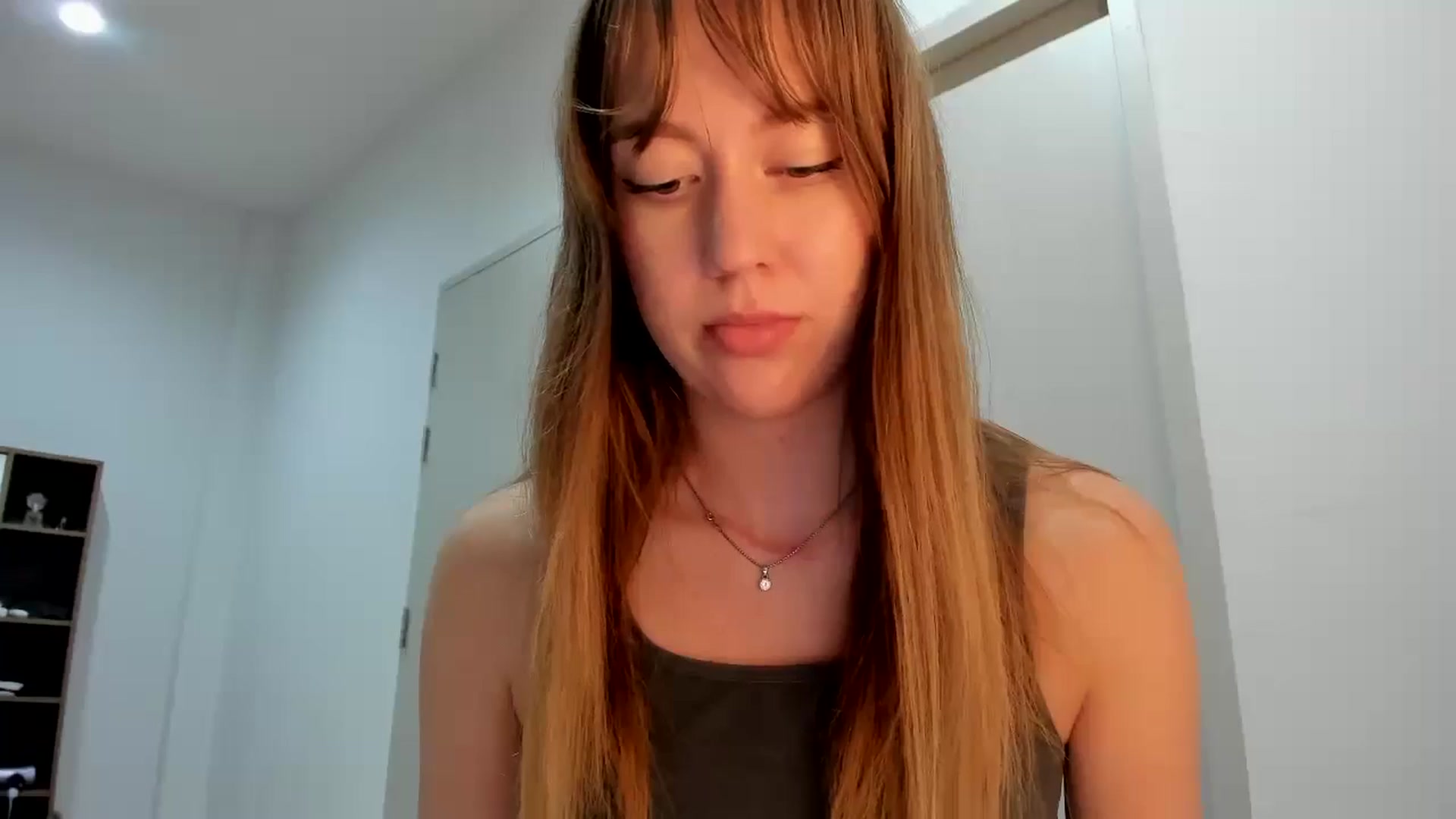 Gallery image thumbnail from RoboSasha's myfreecams stream on, 11/16/2025, 14:13 image 12 of 20