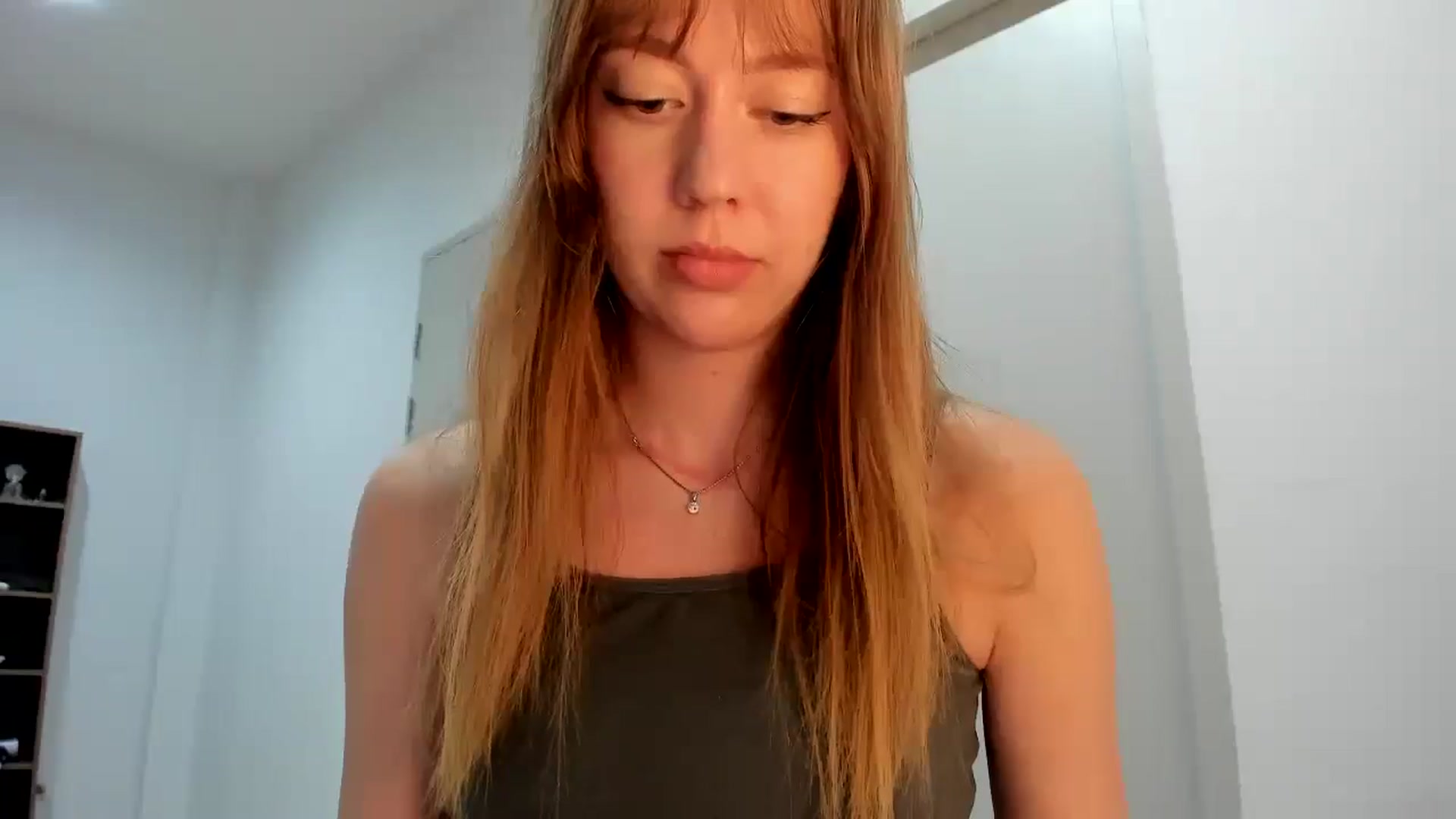 Gallery image thumbnail from RoboSasha's myfreecams stream on, 11/16/2025, 14:13 image 20 of 20