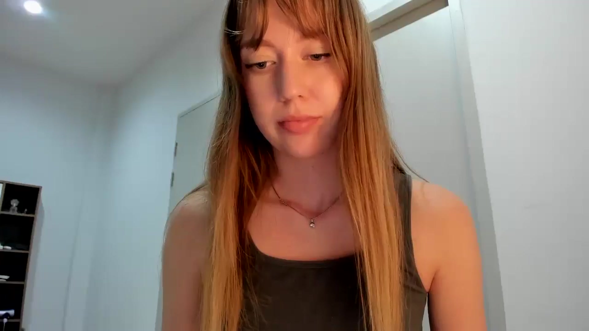 Gallery image thumbnail from RoboSasha's myfreecams stream on, 11/16/2025, 14:13 image 11 of 20