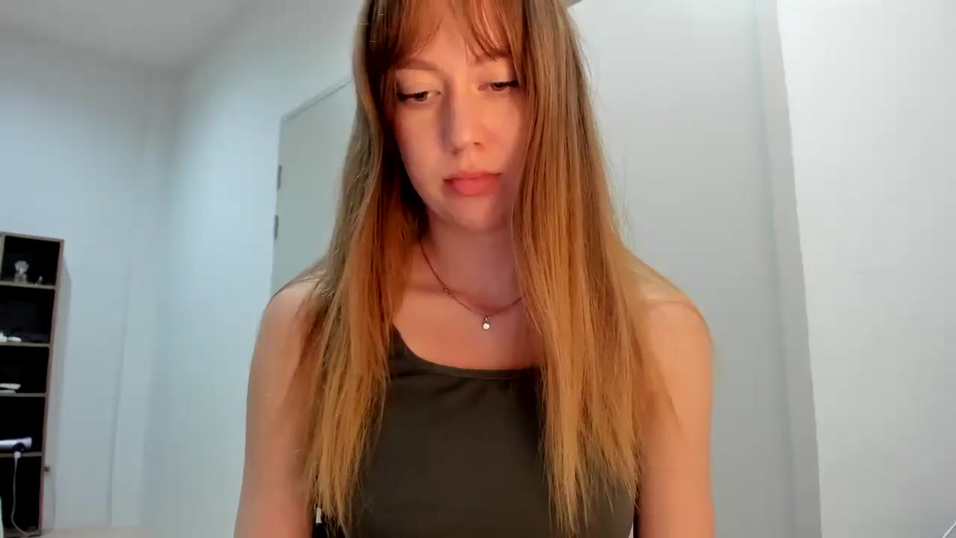 Gallery image thumbnail from RoboSasha's myfreecams stream on, 11/16/2025, 14:13 image 3 of 20
