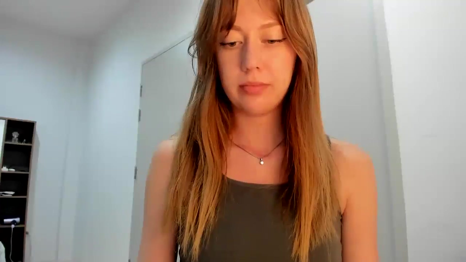 Gallery image thumbnail from RoboSasha's myfreecams stream on, 11/16/2025, 15:28 image 10 of 20