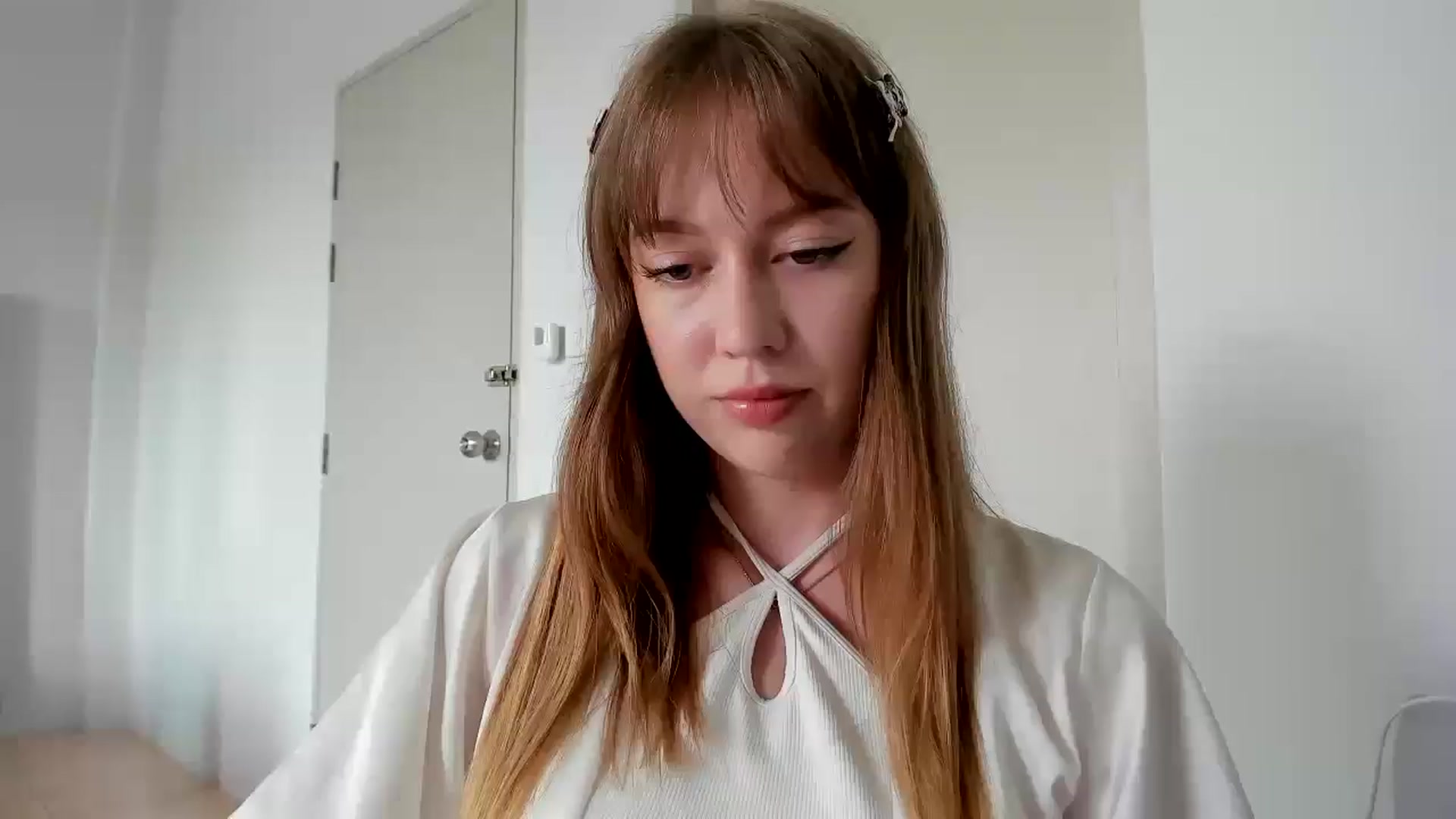 Gallery image thumbnail from RoboSasha's myfreecams stream on, 11/17/2025, 11:13 image 7 of 20