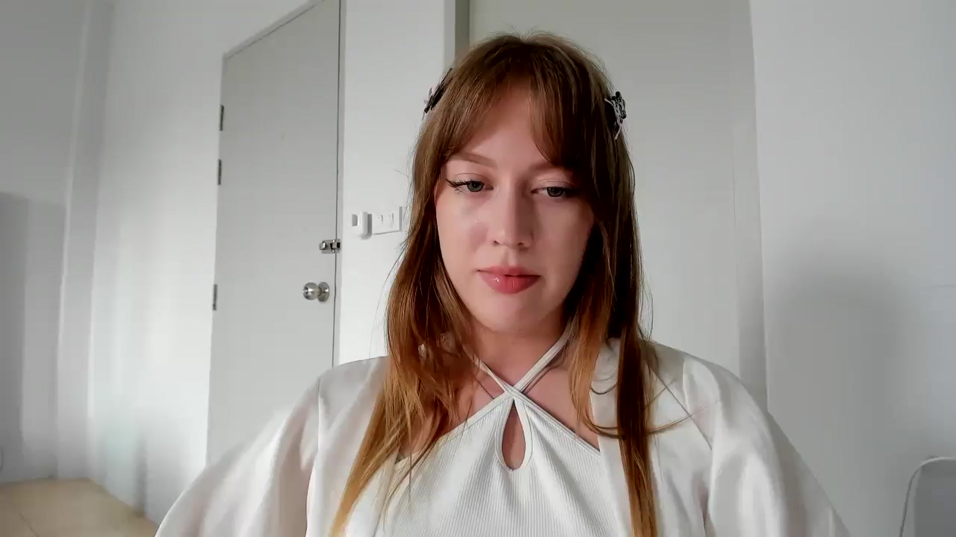 Gallery image thumbnail from RoboSasha's myfreecams stream on, 11/17/2025, 11:13 image 12 of 20