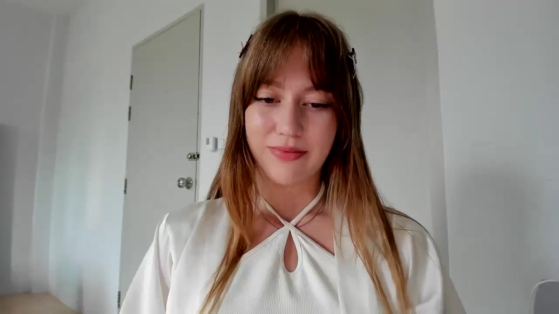 Gallery image thumbnail from RoboSasha's myfreecams stream on, 11/17/2025, 11:13 image 15 of 20