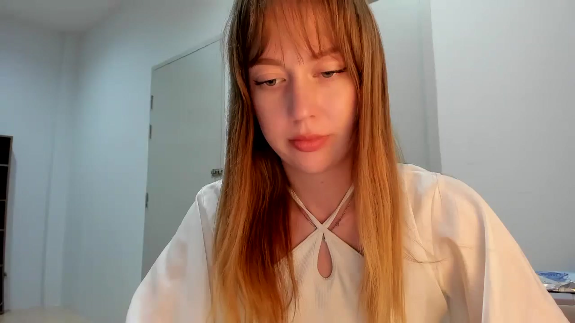 Gallery image thumbnail from RoboSasha's myfreecams stream on, 11/19/2025, 13:26 image 19 of 20