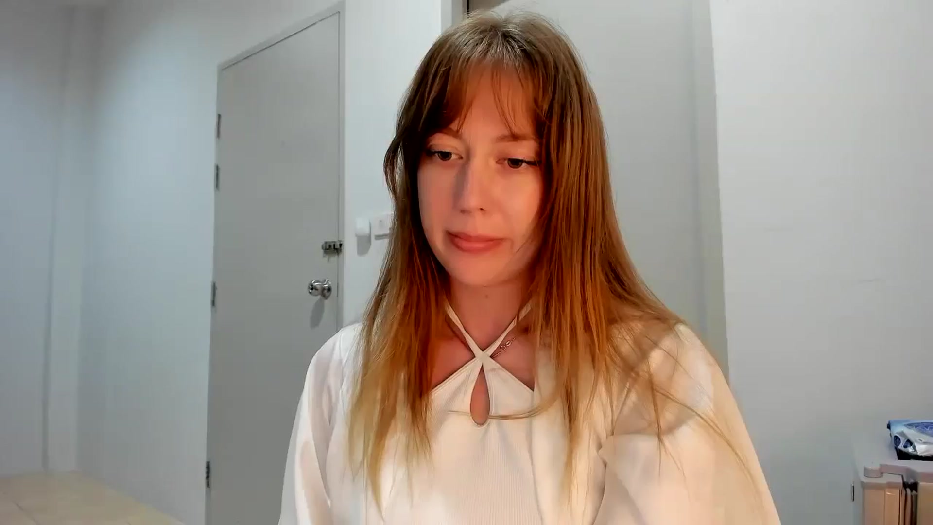 Gallery image thumbnail from RoboSasha's myfreecams stream on, 11/19/2025, 14:18 image 14 of 20
