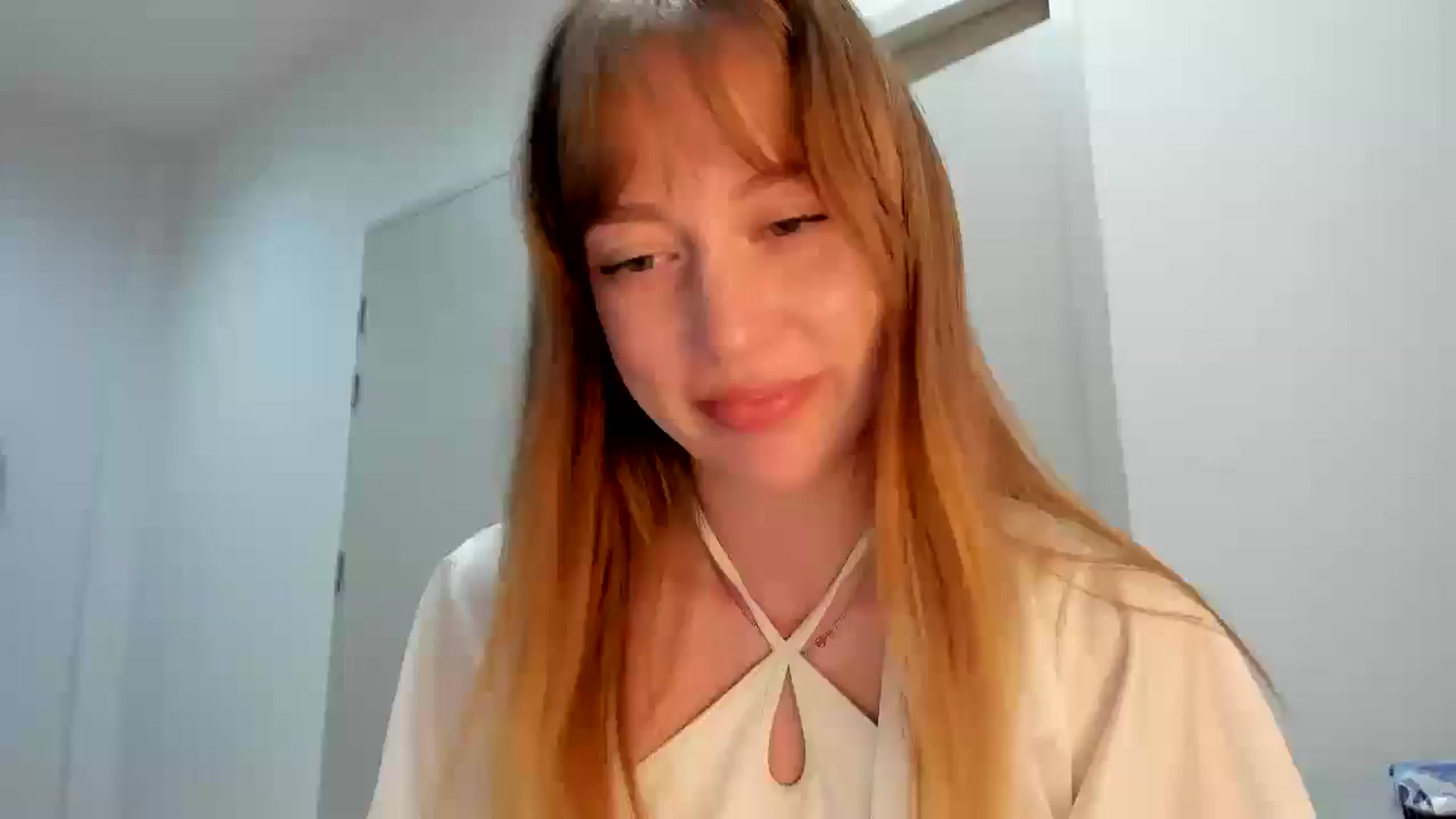 Gallery image thumbnail from RoboSasha's myfreecams stream on, 11/19/2025, 14:18 image 19 of 20