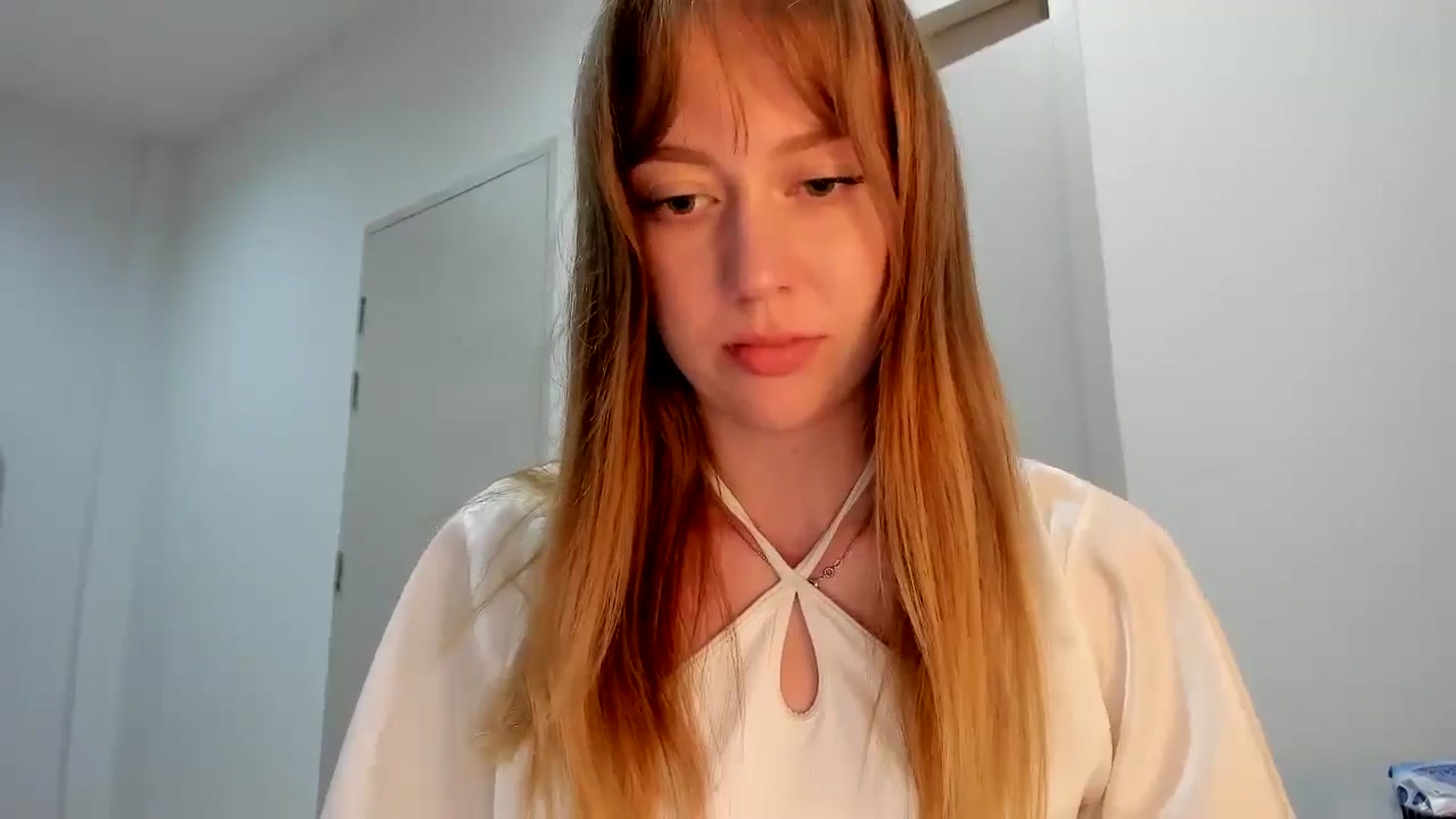Gallery image thumbnail from RoboSasha's myfreecams stream on, 11/19/2025, 14:46 image 4 of 20