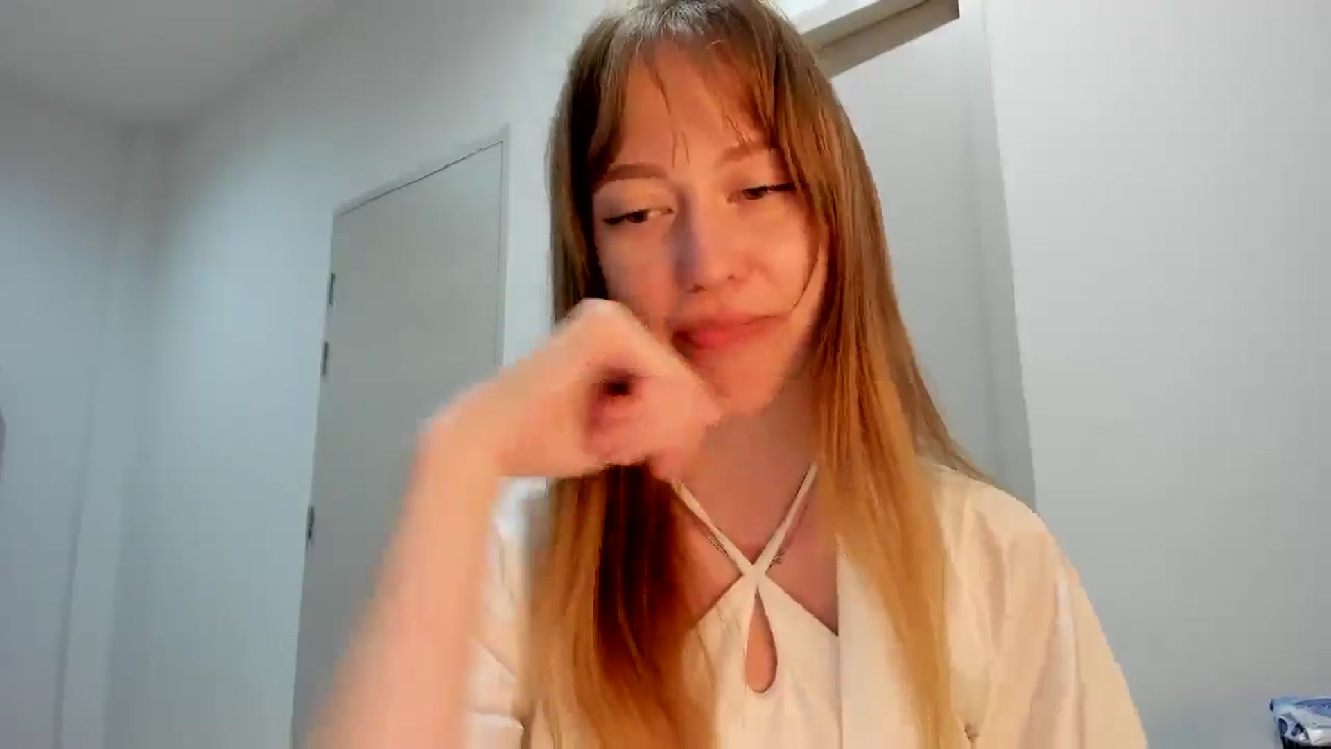 Gallery image thumbnail from RoboSasha's myfreecams stream on, 11/19/2025, 14:46 image 2 of 20