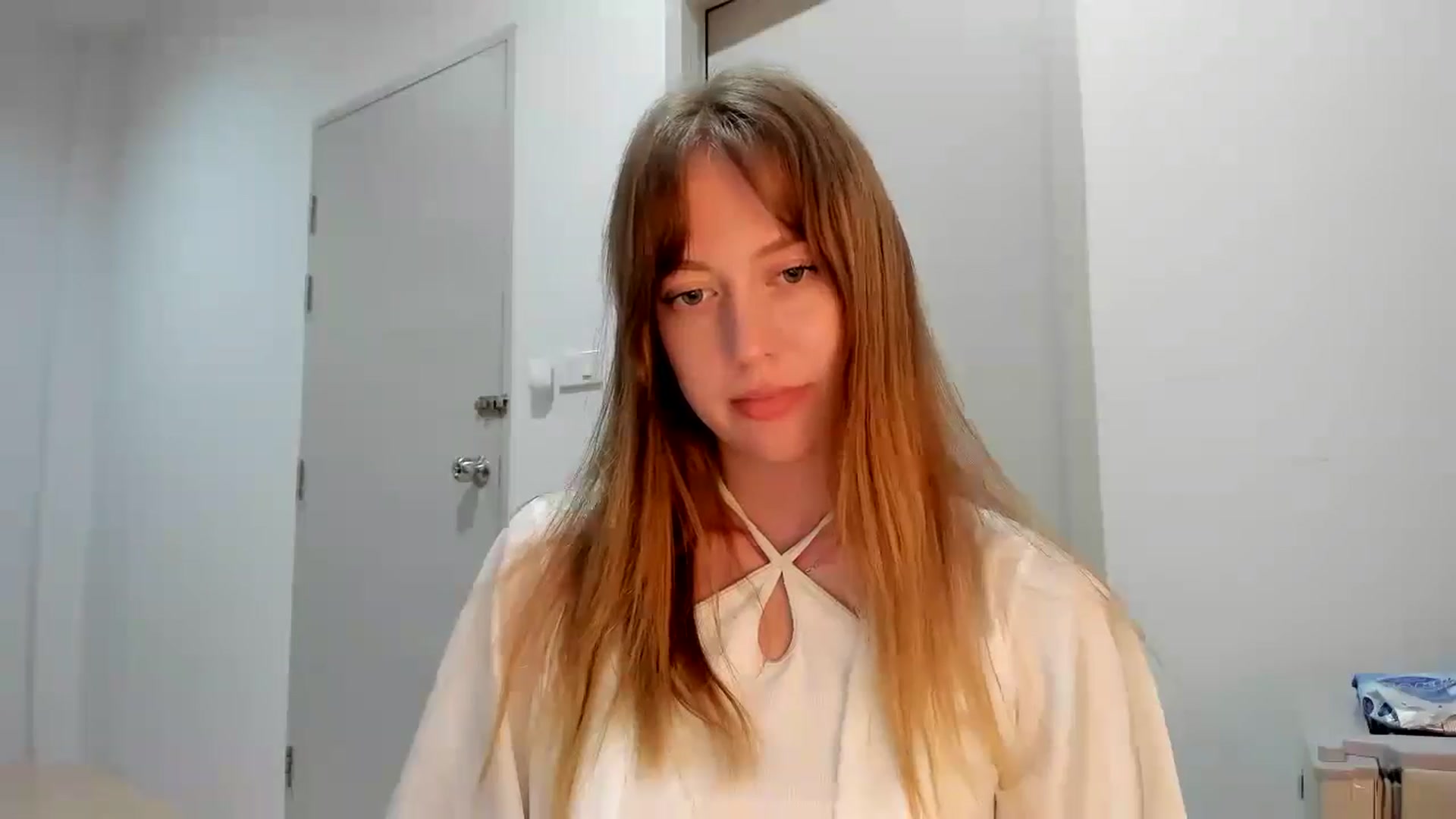 Gallery image thumbnail from RoboSasha's myfreecams stream on, 11/19/2025, 14:46 image 19 of 20