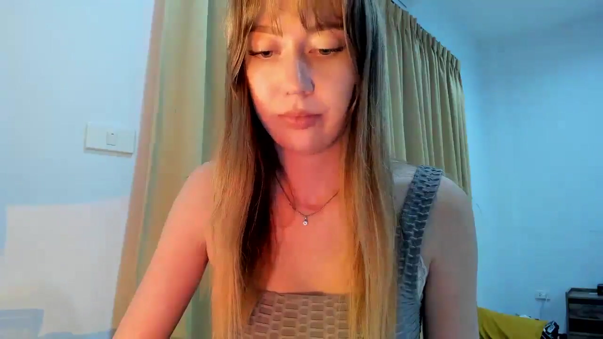 Gallery image thumbnail from RoboSasha's myfreecams stream on, 11/20/2025, 14:28 image 20 of 20