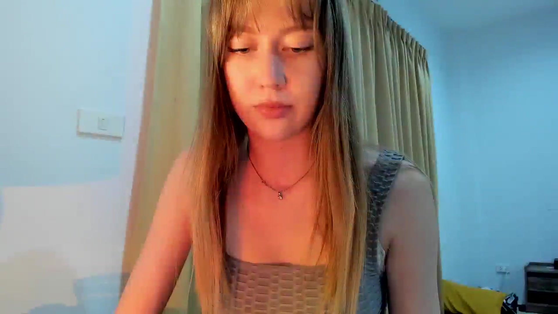Gallery image thumbnail from RoboSasha's myfreecams stream on, 11/20/2025, 14:28 image 7 of 20