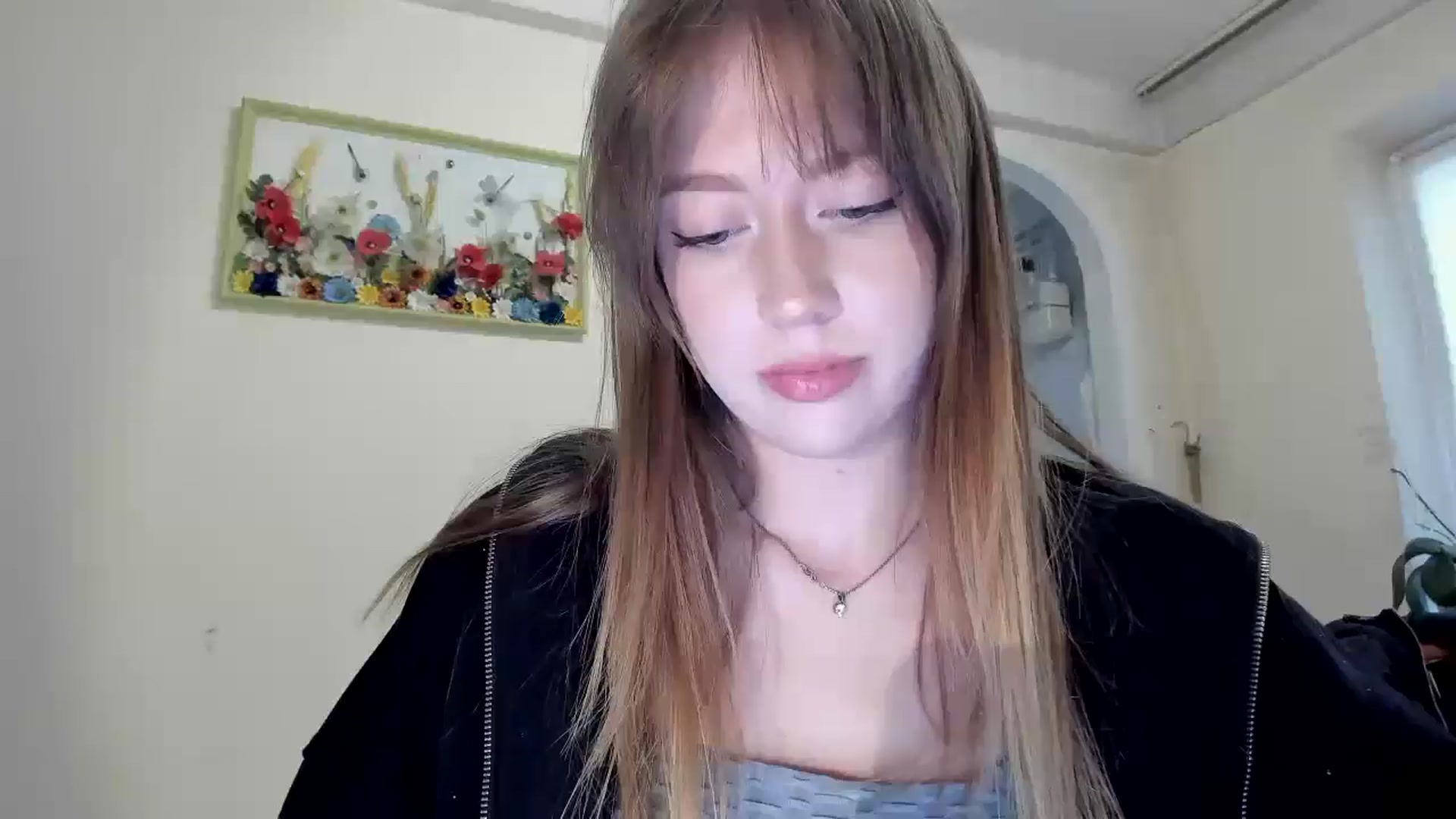 Gallery image thumbnail from RoboSasha's myfreecams stream on, 11/28/2025, 13:19 image 7 of 20