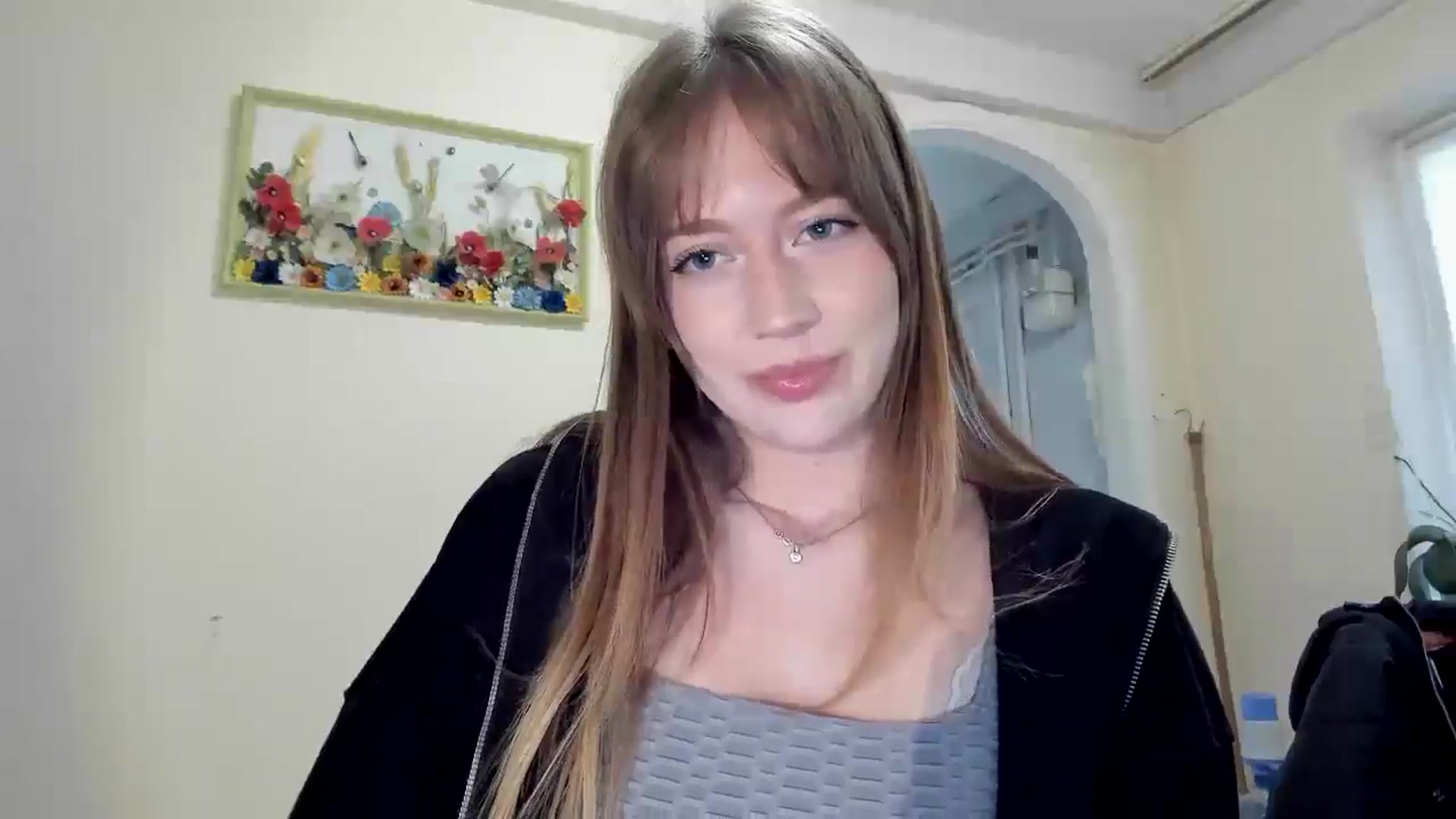Gallery image thumbnail from RoboSasha's myfreecams stream on, 11/28/2025, 13:19 image 5 of 20