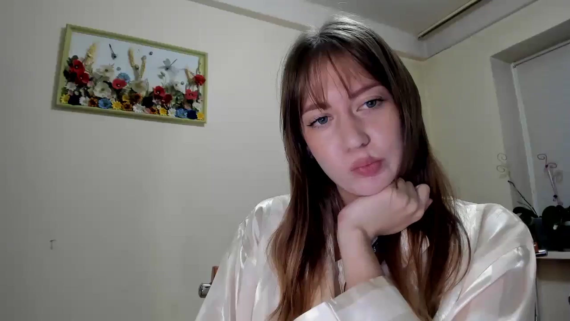 Gallery image thumbnail from RoboSasha's myfreecams stream on, 11/30/2025, 16:36 image 10 of 20