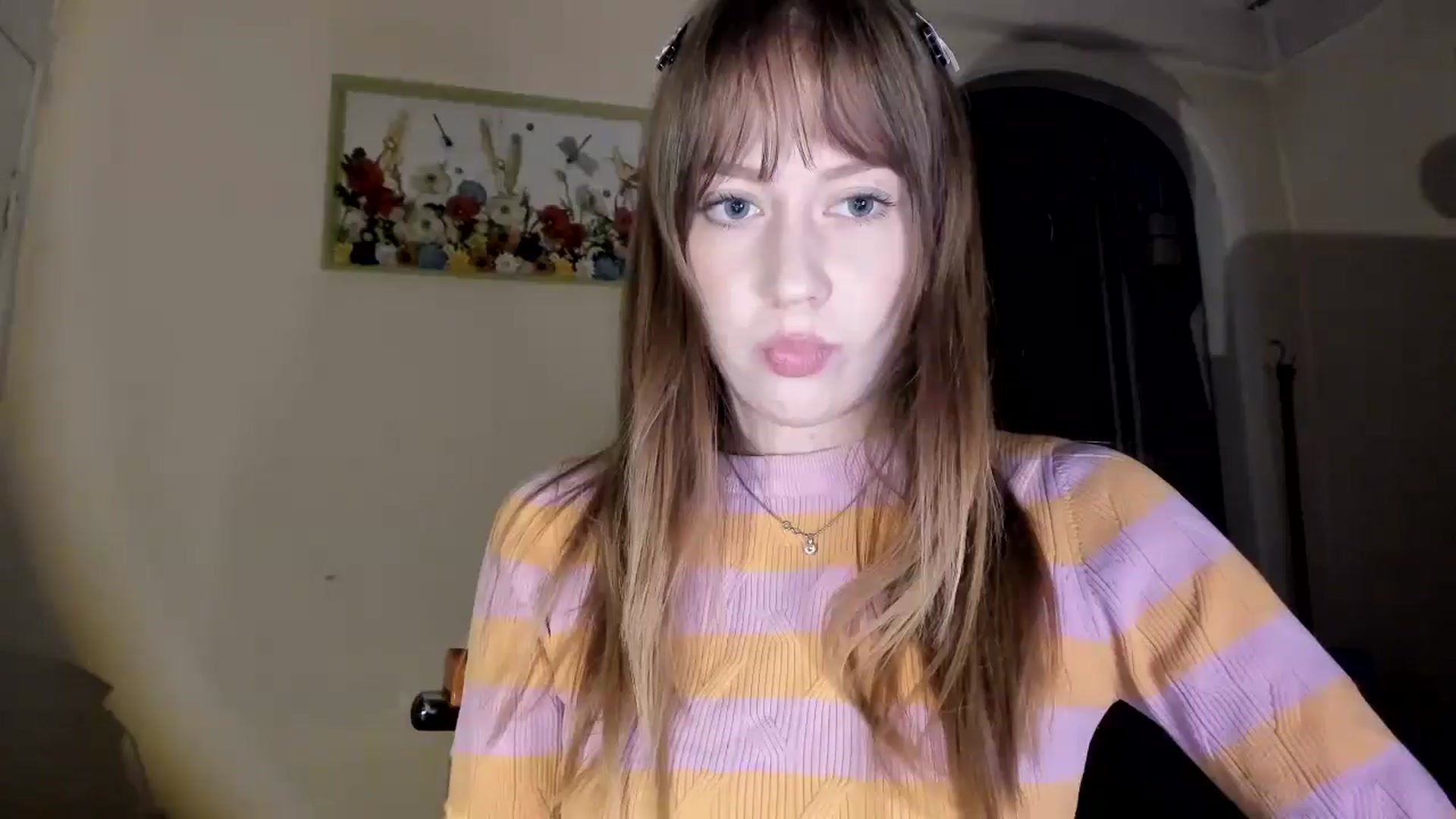 Gallery image thumbnail from RoboSasha's myfreecams stream on, 12/13/2025, 15:17 image 7 of 20