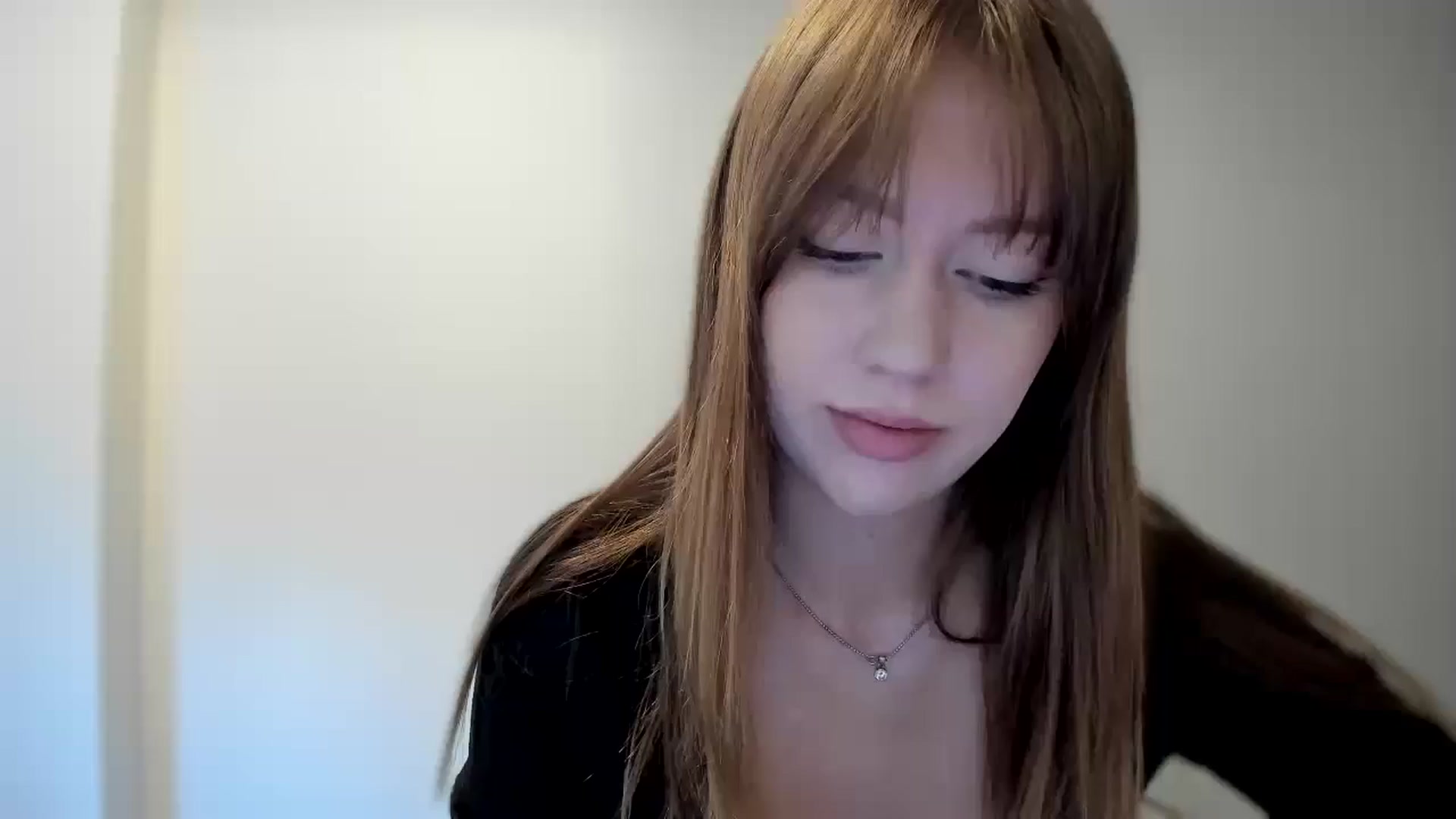 Gallery image thumbnail from RoboSasha's myfreecams stream on, 12/29/2025, 12:30 image 14 of 20