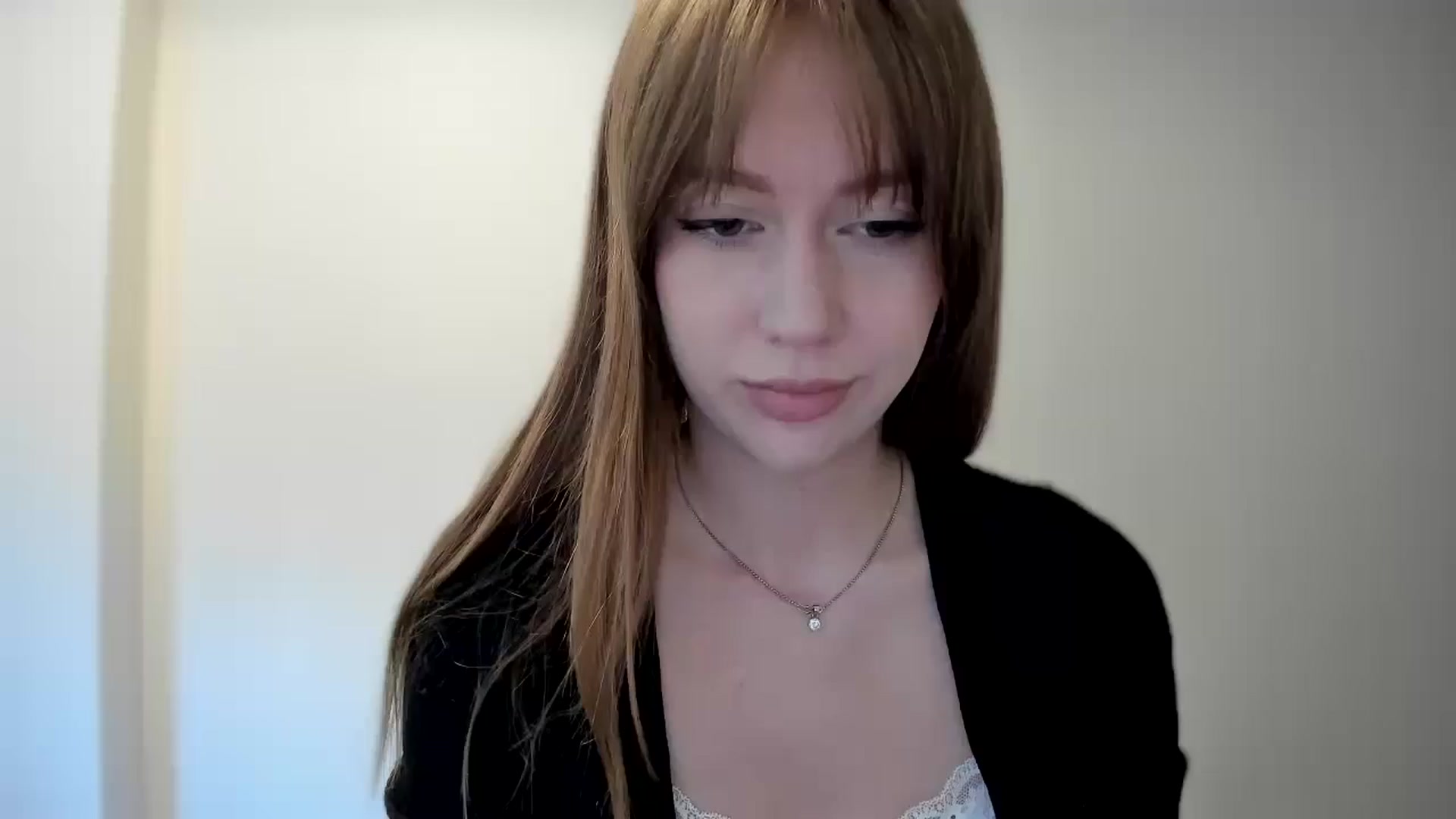 Gallery image thumbnail from RoboSasha's myfreecams stream on, 12/29/2025, 12:30 image 15 of 20