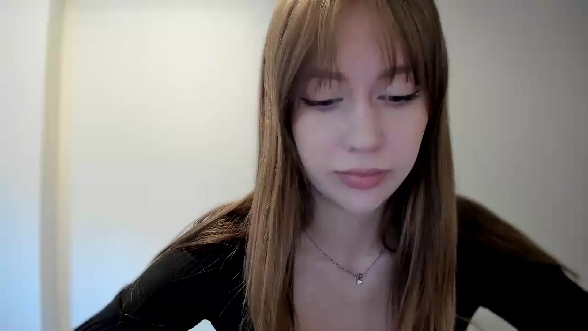 Gallery image thumbnail from RoboSasha's myfreecams stream on, 12/29/2025, 12:30 image 13 of 20