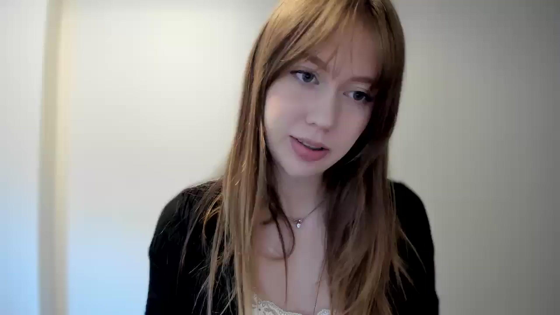 Gallery image thumbnail from RoboSasha's myfreecams stream on, 12/29/2025, 12:30 image 5 of 20