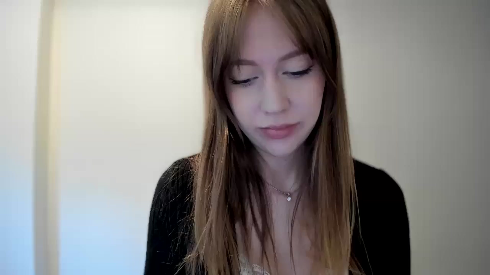 Gallery image thumbnail from RoboSasha's myfreecams stream on, 12/29/2025, 12:30 image 8 of 20