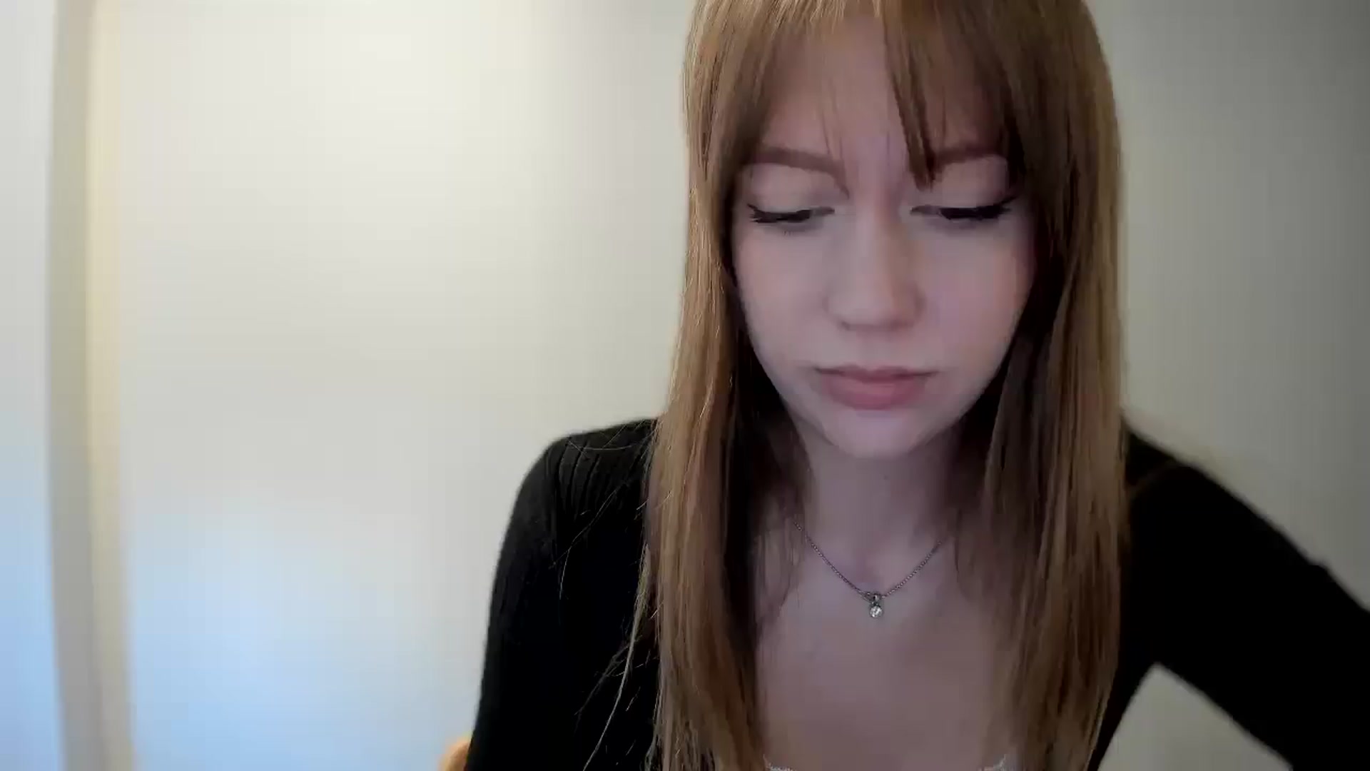 Gallery image thumbnail from RoboSasha's myfreecams stream on, 12/29/2025, 13:19 image 7 of 20