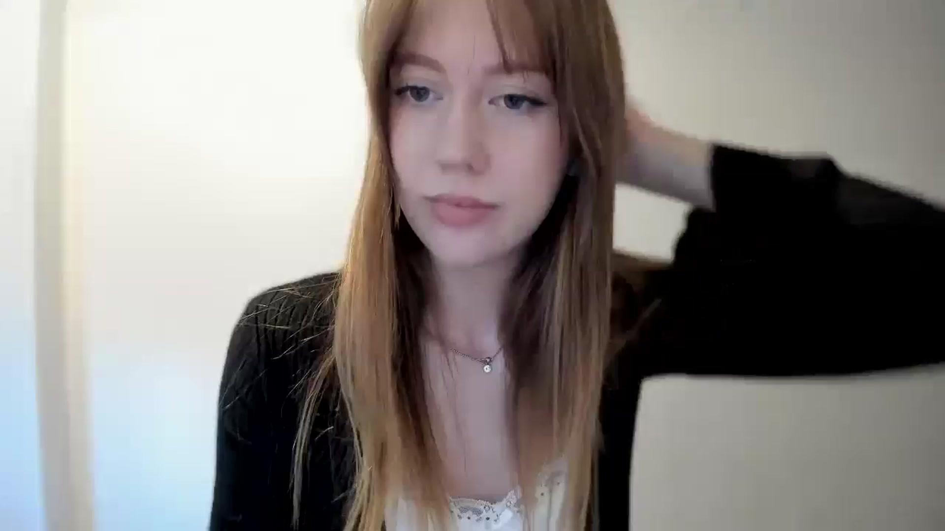 Gallery image thumbnail from RoboSasha's myfreecams stream on, 12/29/2025, 13:19 image 12 of 20