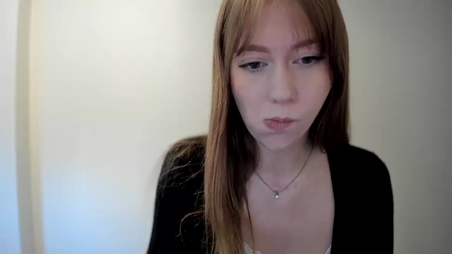 Gallery image thumbnail from RoboSasha's myfreecams stream on, 12/29/2025, 13:19 image 3 of 20