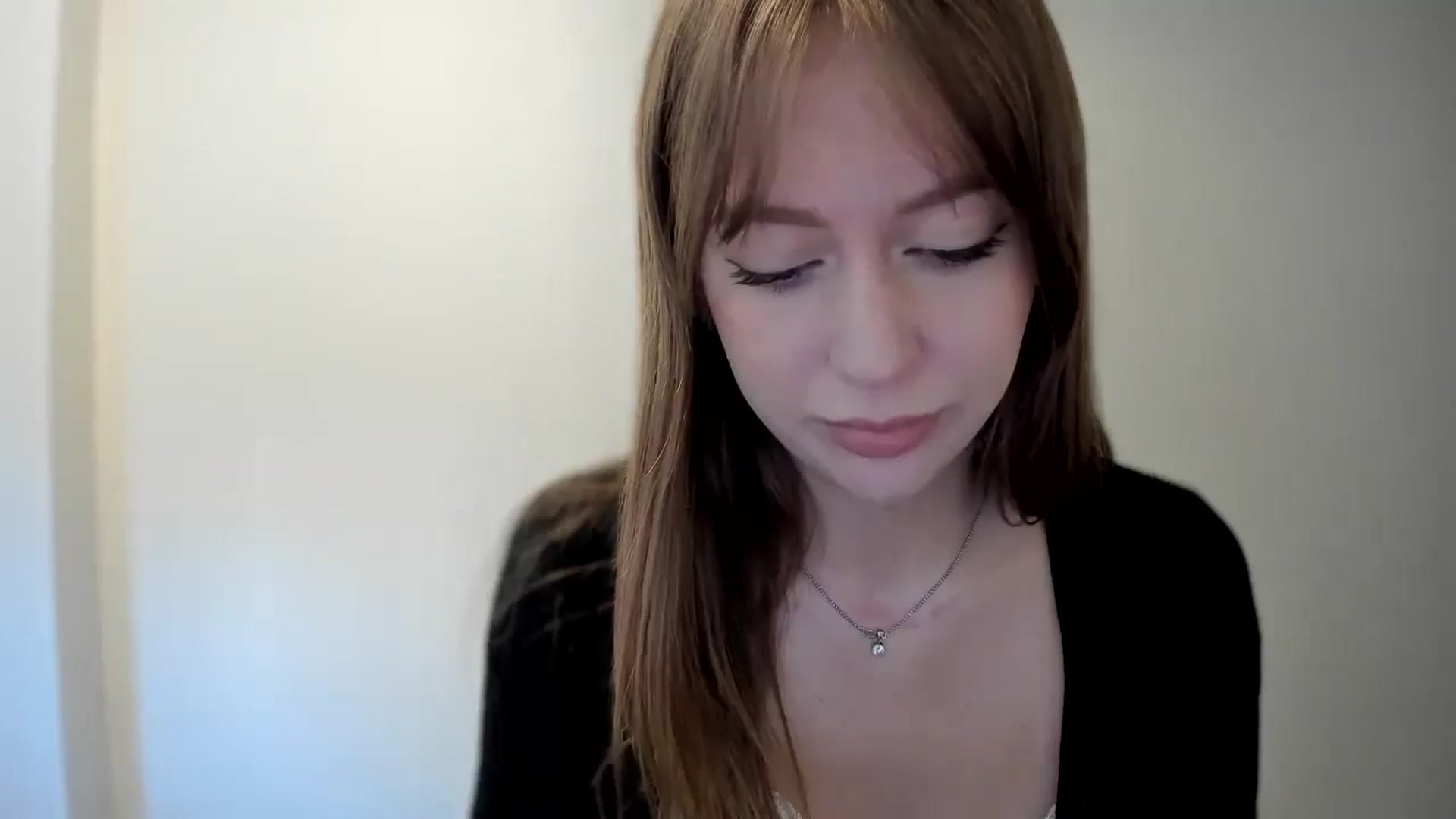 Gallery image thumbnail from RoboSasha's myfreecams stream on, 12/29/2025, 13:19 image 4 of 20