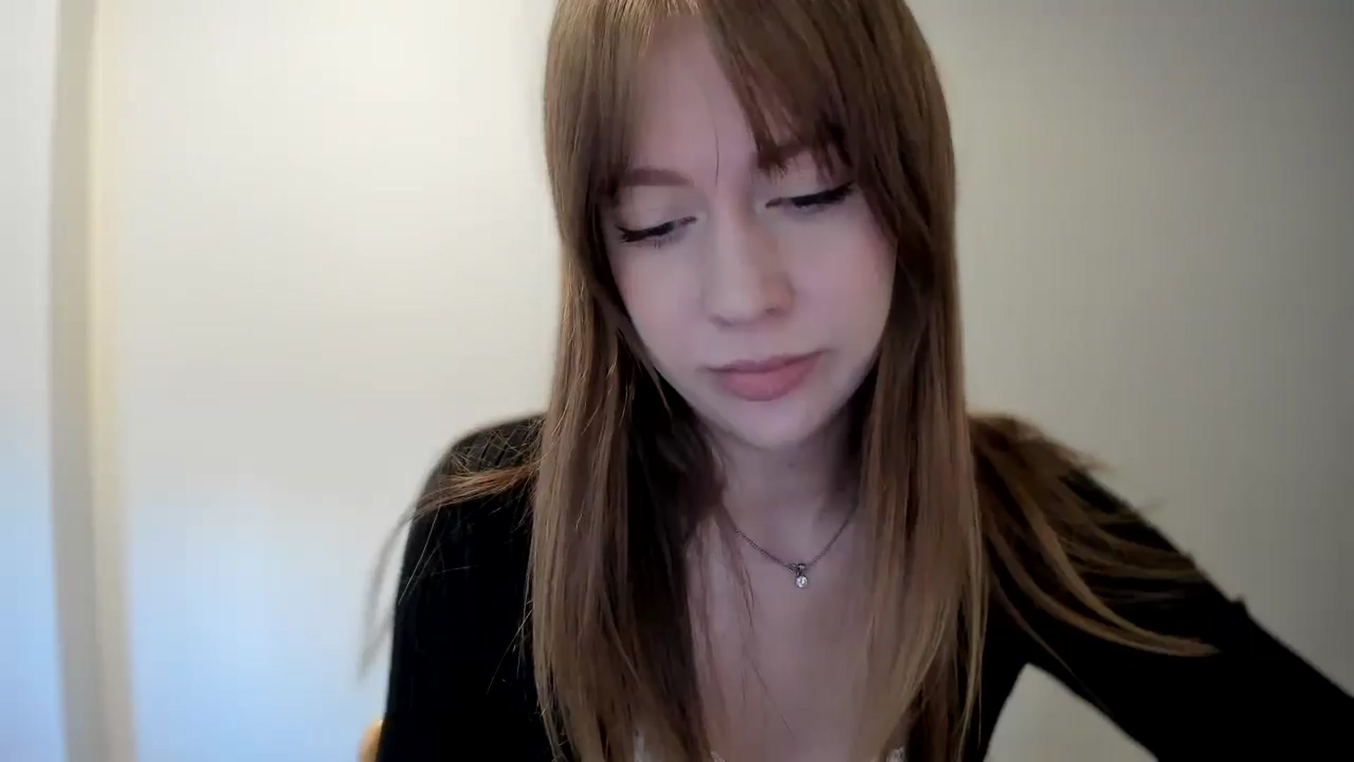 Gallery image thumbnail from RoboSasha's myfreecams stream on, 12/29/2025, 13:19 image 10 of 20