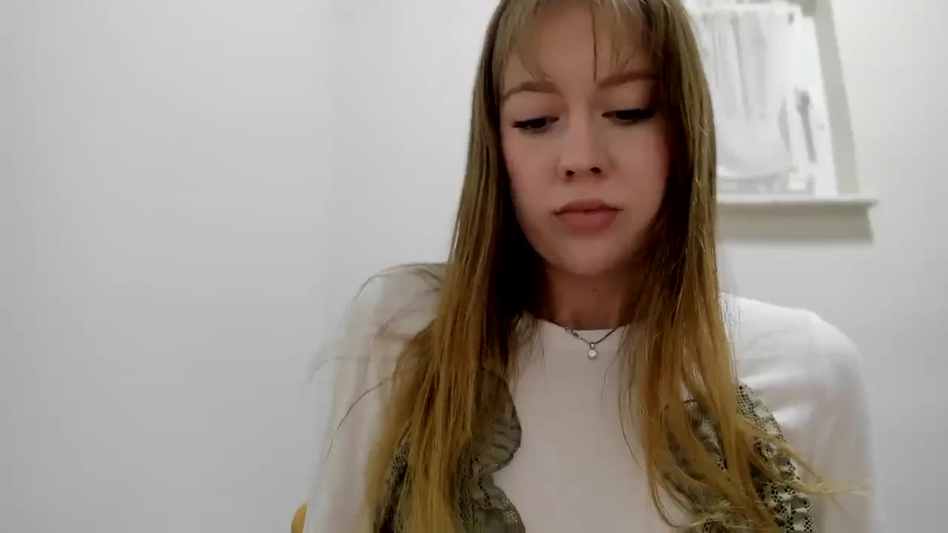Gallery image thumbnail from RoboSasha's myfreecams stream on, 01/07/2026, 13:37 image 8 of 20