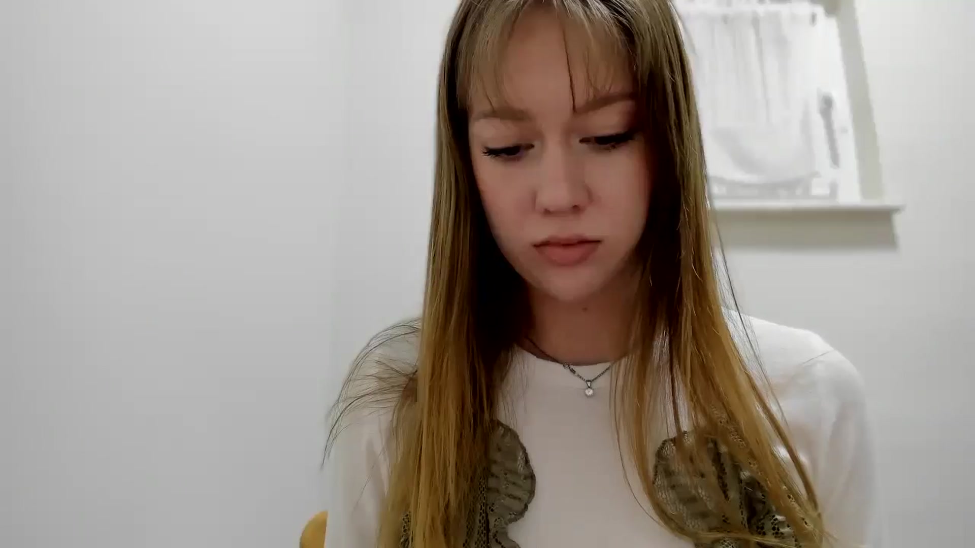 Gallery image thumbnail from RoboSasha's myfreecams stream on, 01/07/2026, 13:37 image 6 of 20