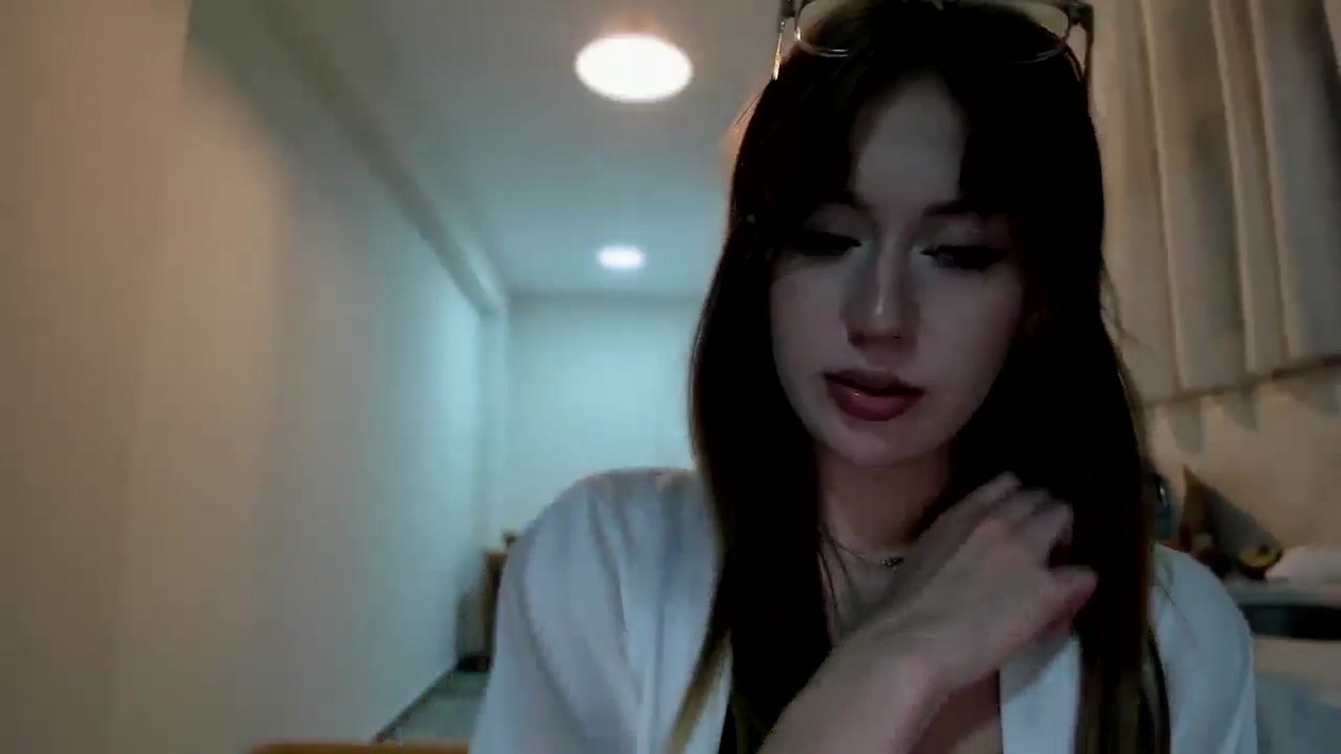 Gallery image thumbnail from RoboSasha's myfreecams stream on, 01/08/2026, 15:19 image 16 of 20