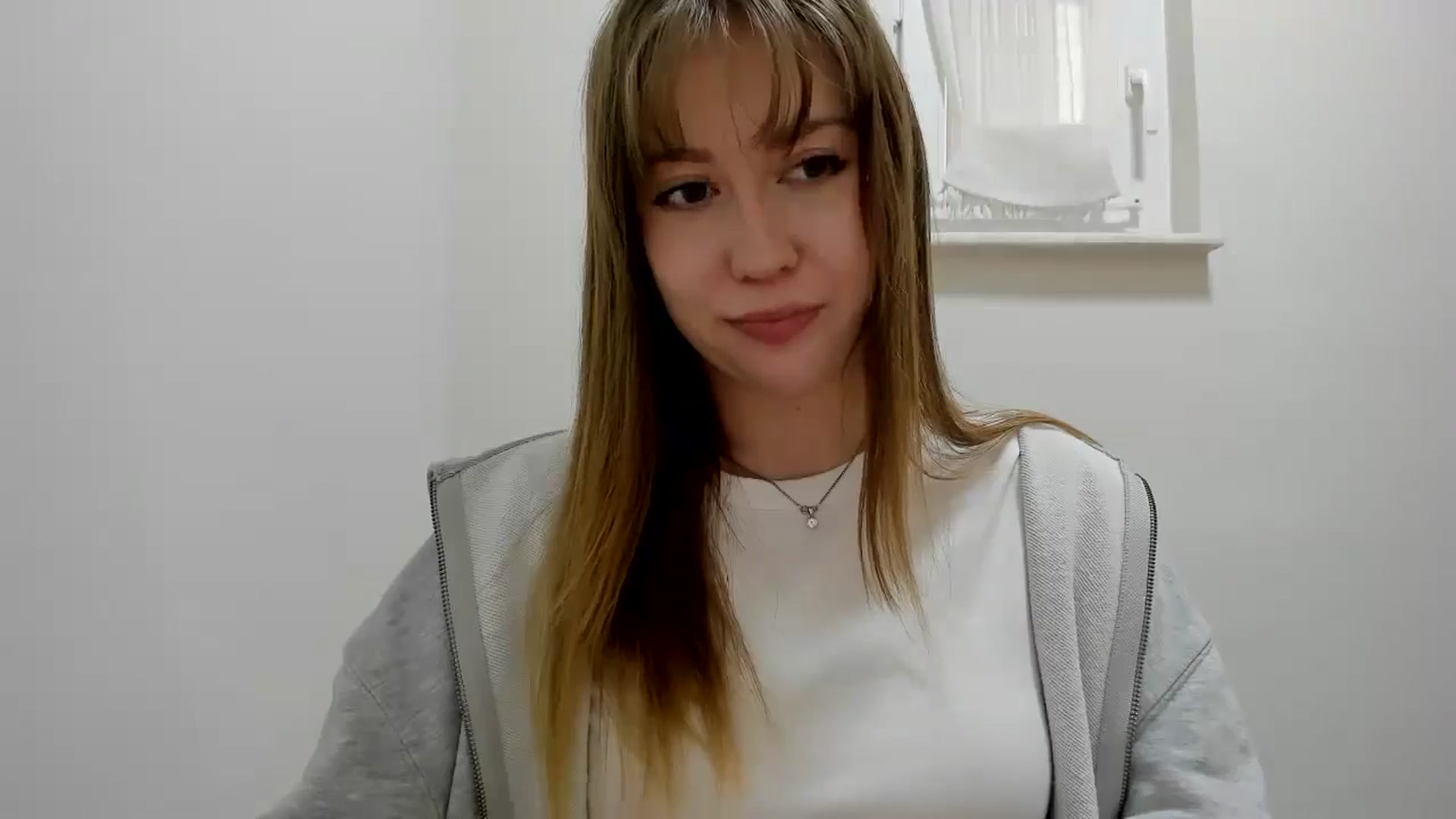 Gallery image thumbnail from RoboSasha's myfreecams stream on, 01/25/2026, 12:34 image 6 of 20