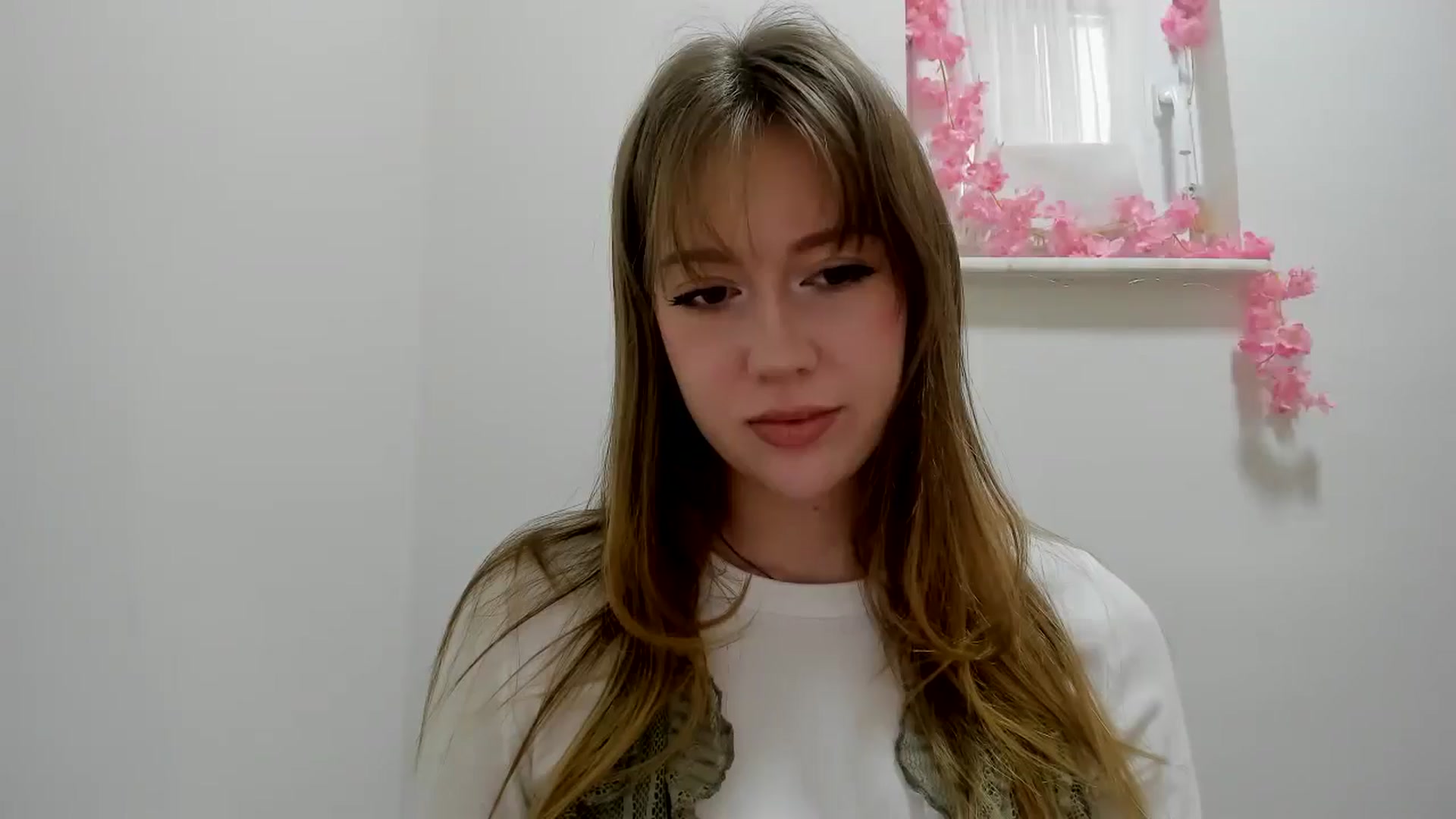 Gallery image thumbnail from RoboSasha's myfreecams stream on, 01/28/2026, 13:09 image 1 of 20