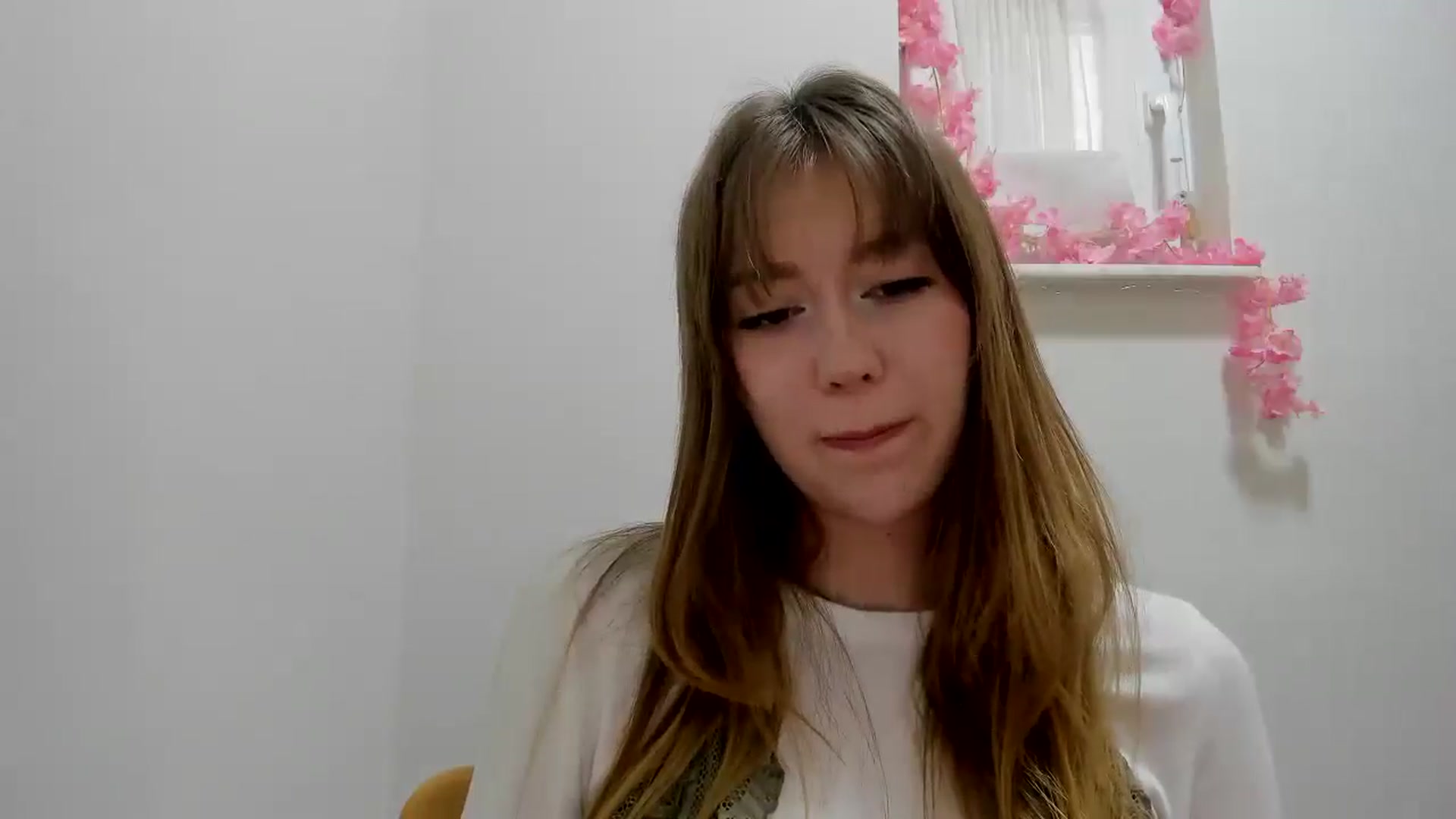 Gallery image thumbnail from RoboSasha's myfreecams stream on, 01/28/2026, 13:09 image 14 of 20
