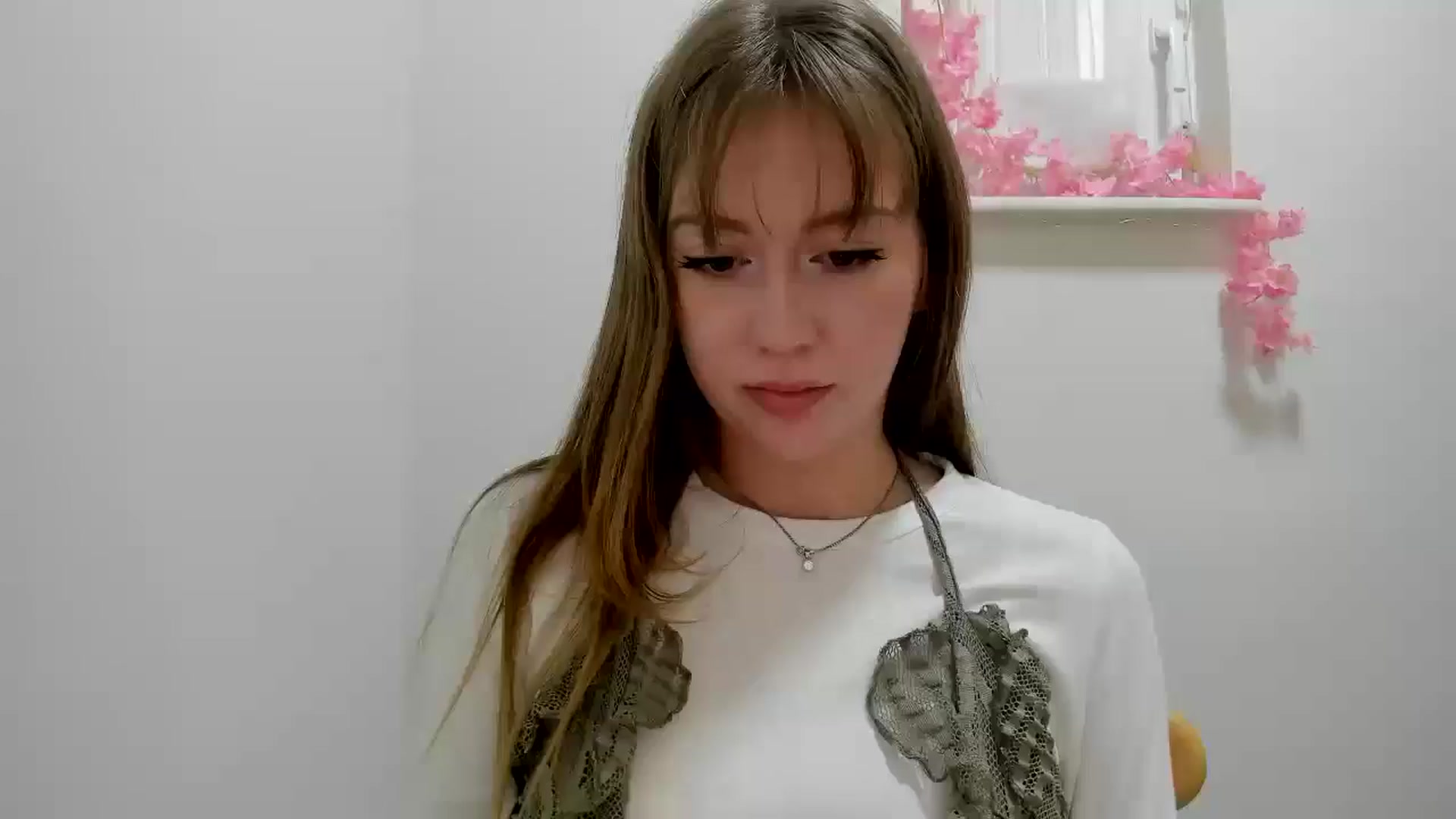 Gallery image thumbnail from RoboSasha's myfreecams stream on, 01/28/2026, 13:57 image 13 of 20