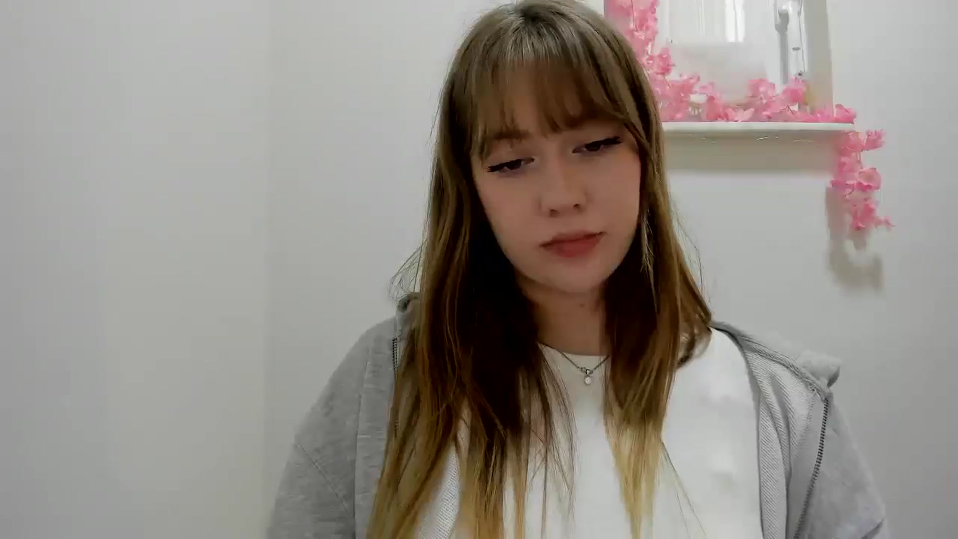 Gallery image thumbnail from RoboSasha's myfreecams stream on, 01/29/2026, 11:41 image 2 of 20