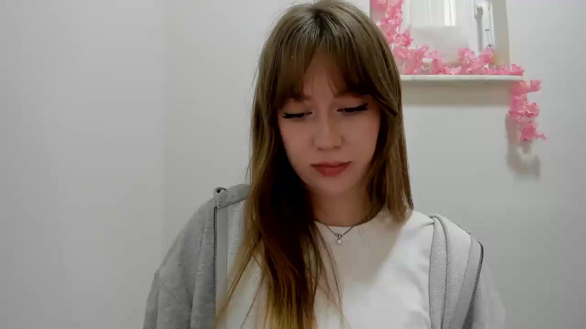 Gallery image thumbnail from RoboSasha's myfreecams stream on, 01/29/2026, 11:41 image 6 of 20