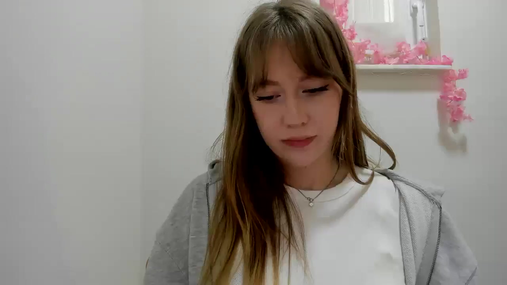 Gallery image thumbnail from RoboSasha's myfreecams stream on, 01/29/2026, 11:41 image 3 of 20