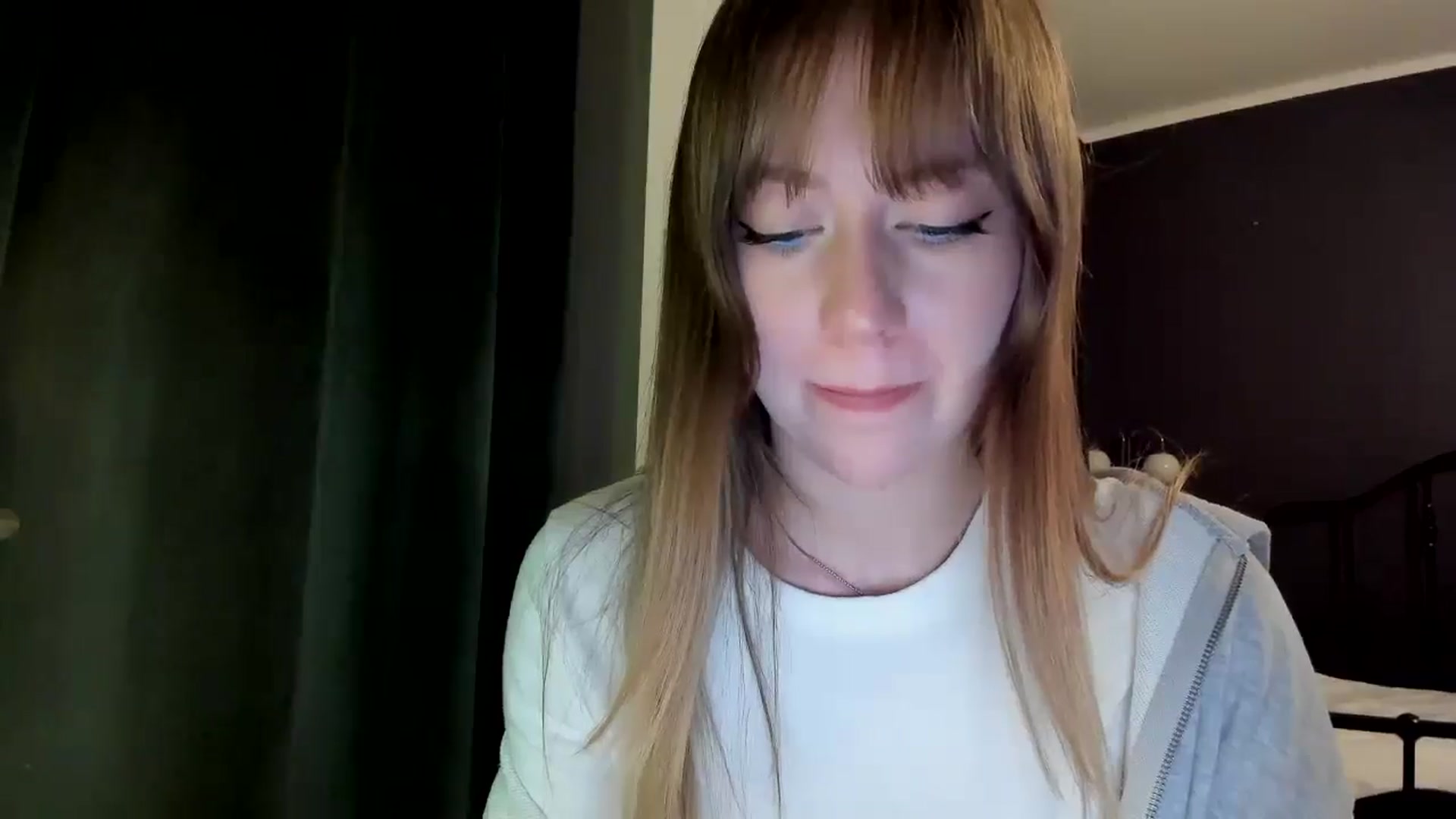 Gallery image thumbnail from RoboSasha's myfreecams stream on, 02/01/2026, 19:54 image 14 of 20