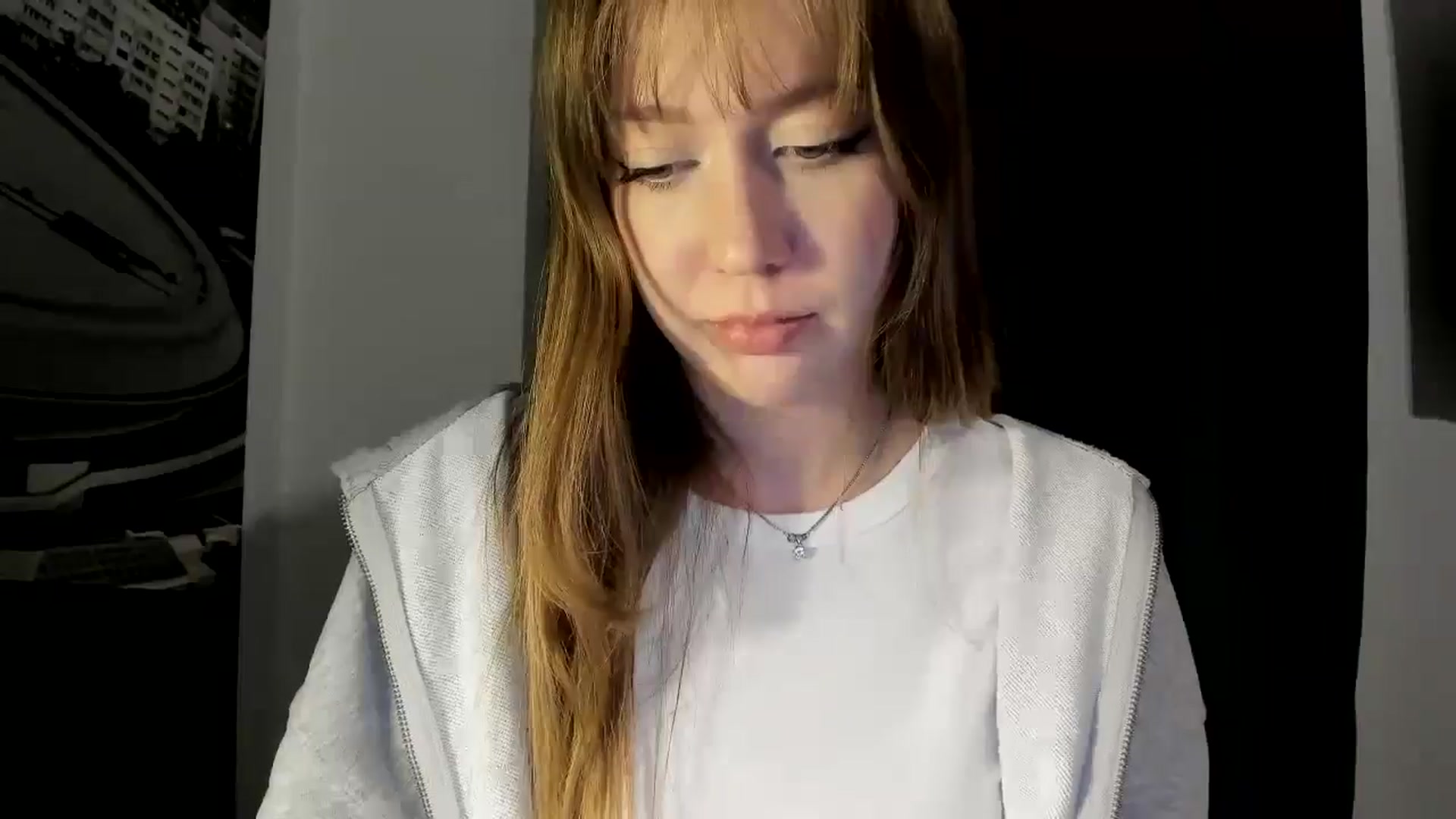 Gallery image thumbnail from RoboSasha's myfreecams stream on, 02/04/2026, 15:34 image 7 of 20