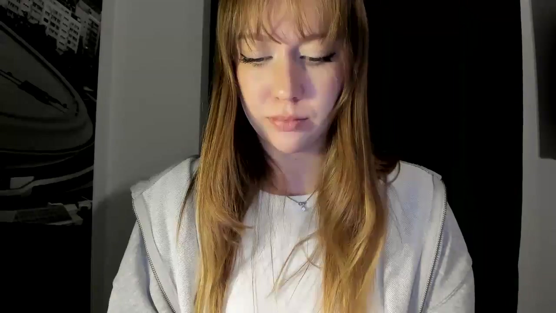 Gallery image thumbnail from RoboSasha's myfreecams stream on, 02/04/2026, 15:34 image 14 of 20