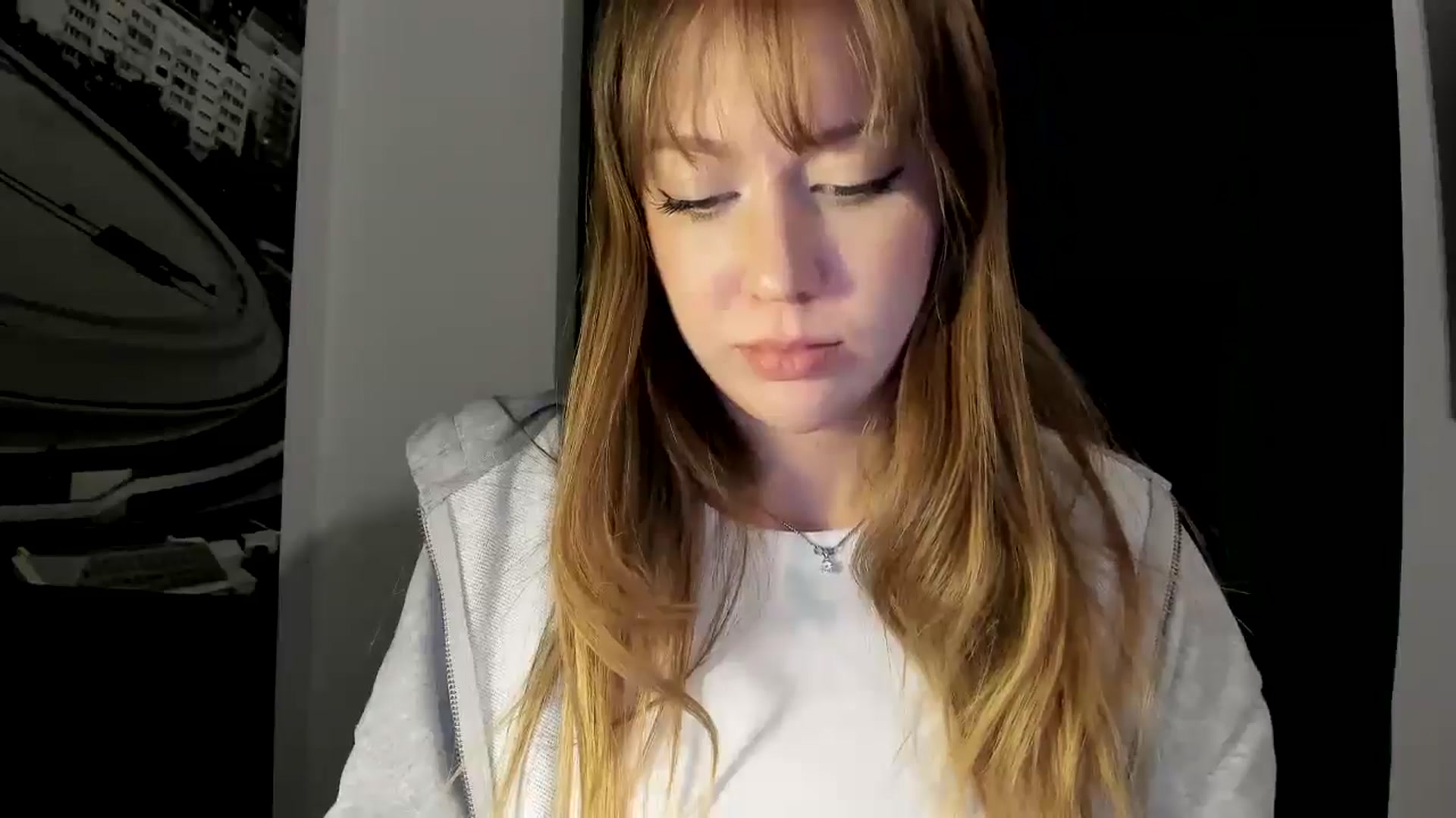 Gallery image thumbnail from RoboSasha's myfreecams stream on, 02/04/2026, 16:44 image 6 of 20