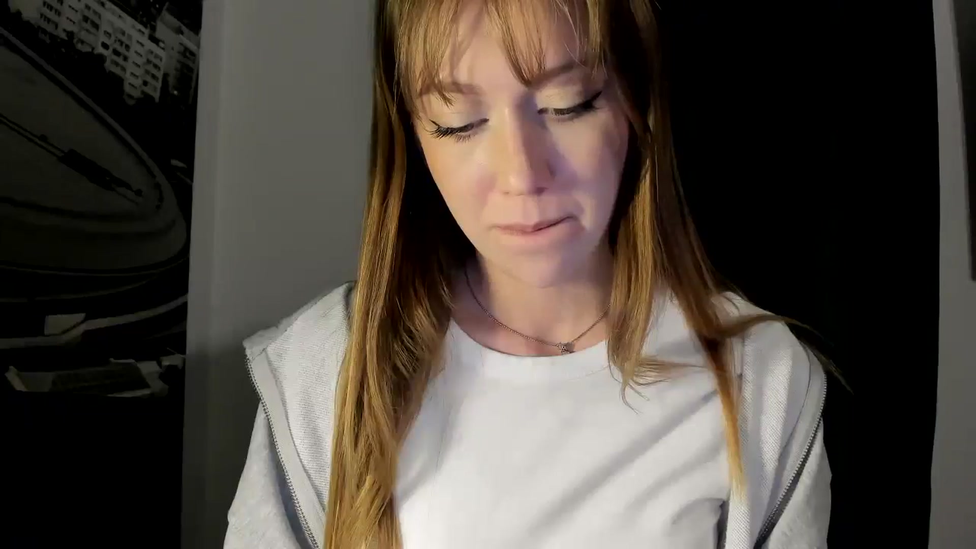 Gallery image thumbnail from RoboSasha's myfreecams stream on, 02/04/2026, 16:44 image 17 of 20