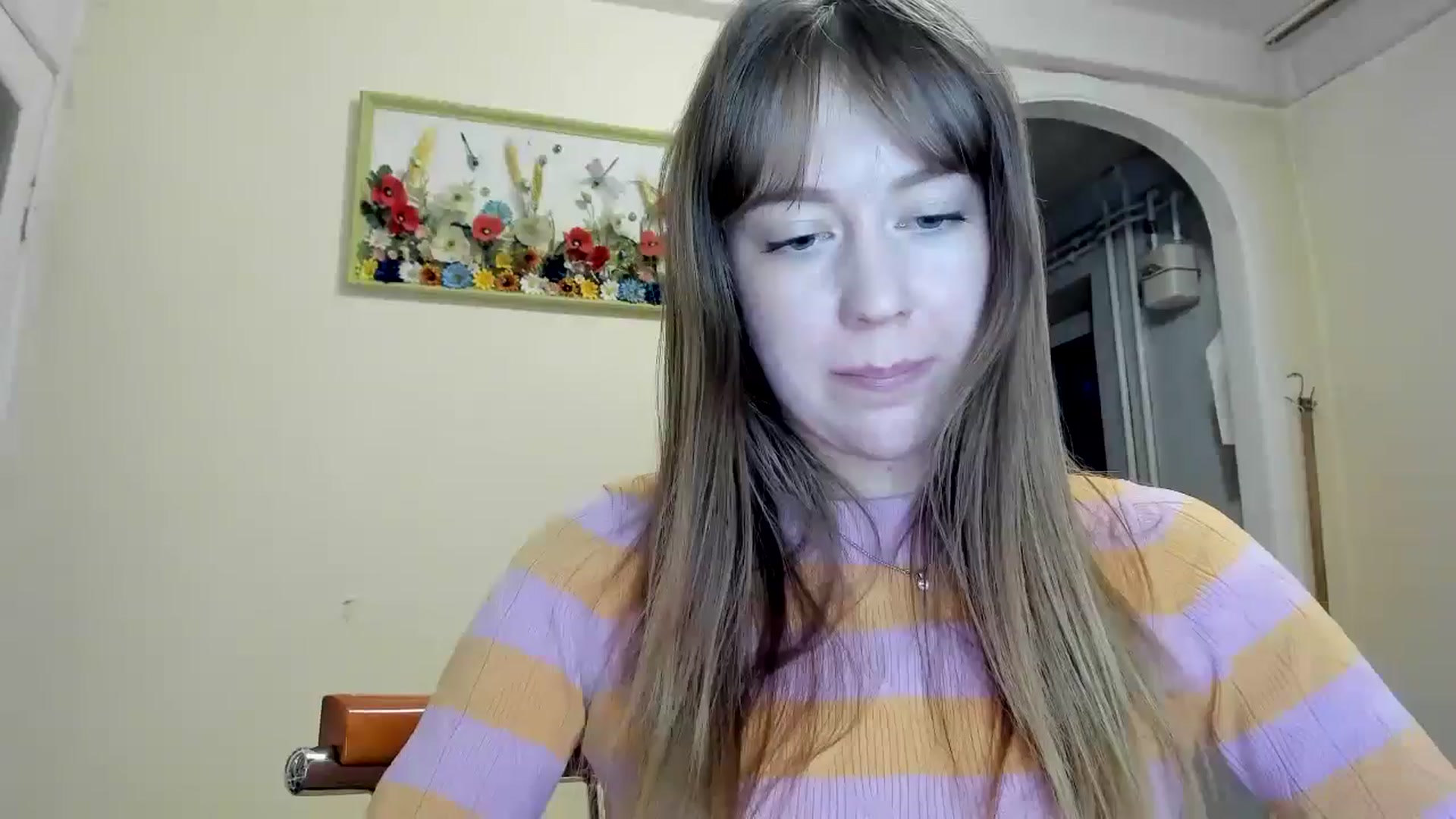 Gallery image thumbnail from RoboSasha's myfreecams stream on, 02/12/2026, 15:40 image 15 of 20