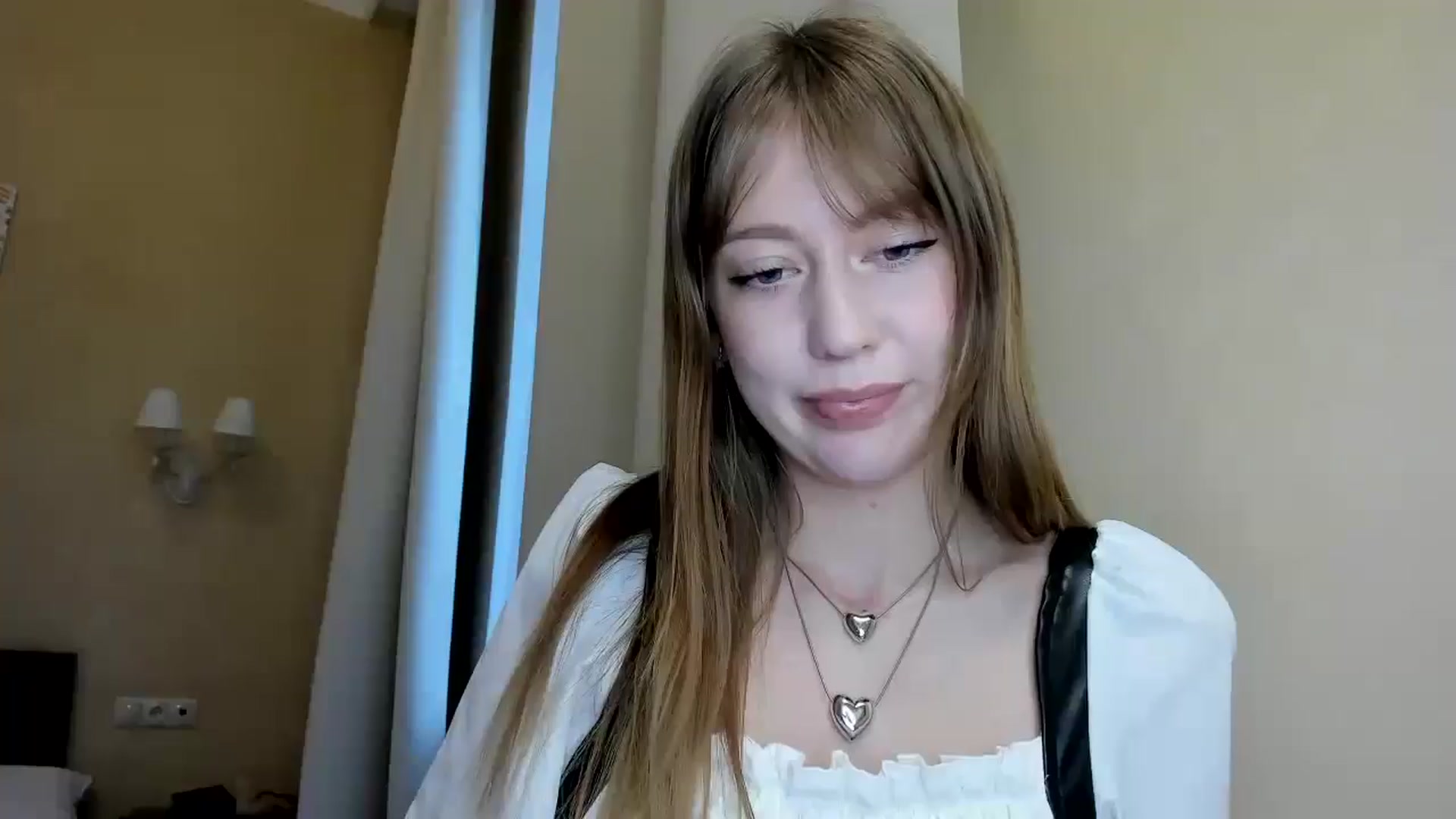 Gallery image thumbnail from RoboSasha's myfreecams stream on, 02/18/2026, 14:44 image 9 of 20