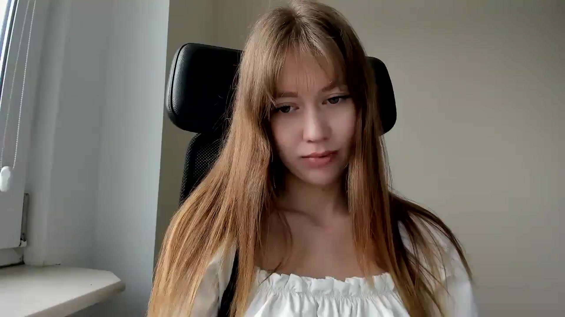 Gallery image thumbnail from RoboSasha's myfreecams stream on, 02/21/2026, 11:58 image 4 of 20