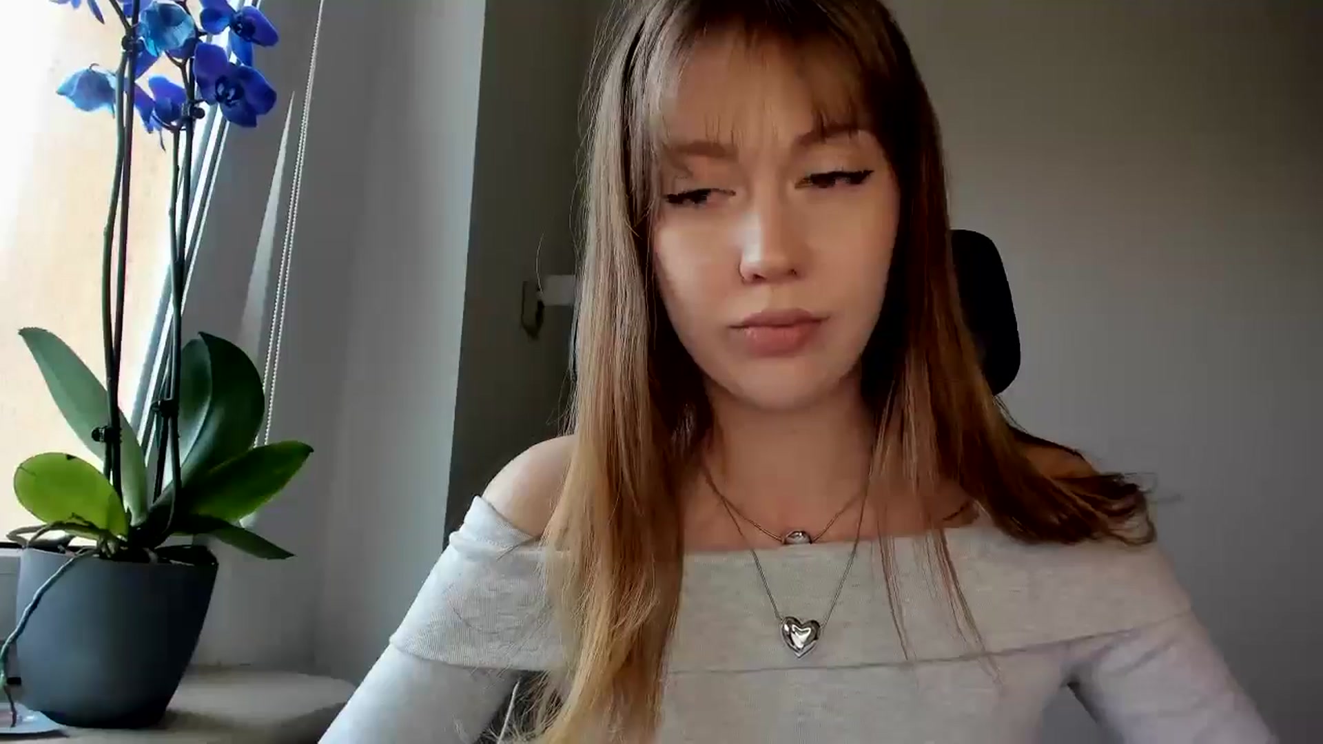Gallery image thumbnail from RoboSasha's myfreecams stream on, 02/23/2026, 14:45 image 10 of 20